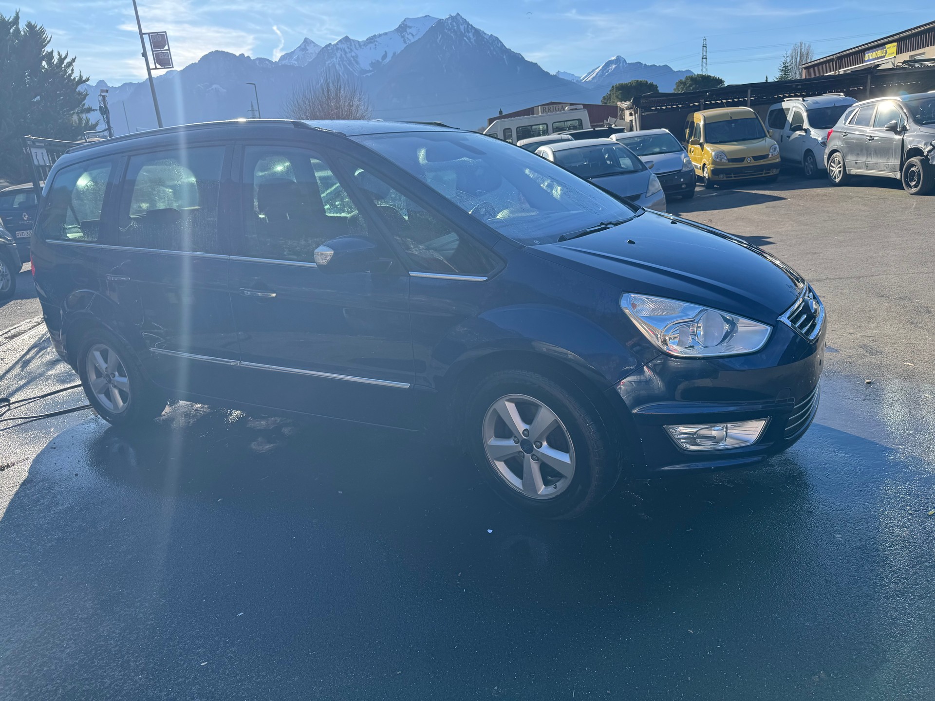 FORD Galaxy 2.0 TDCi Ghia-image-3