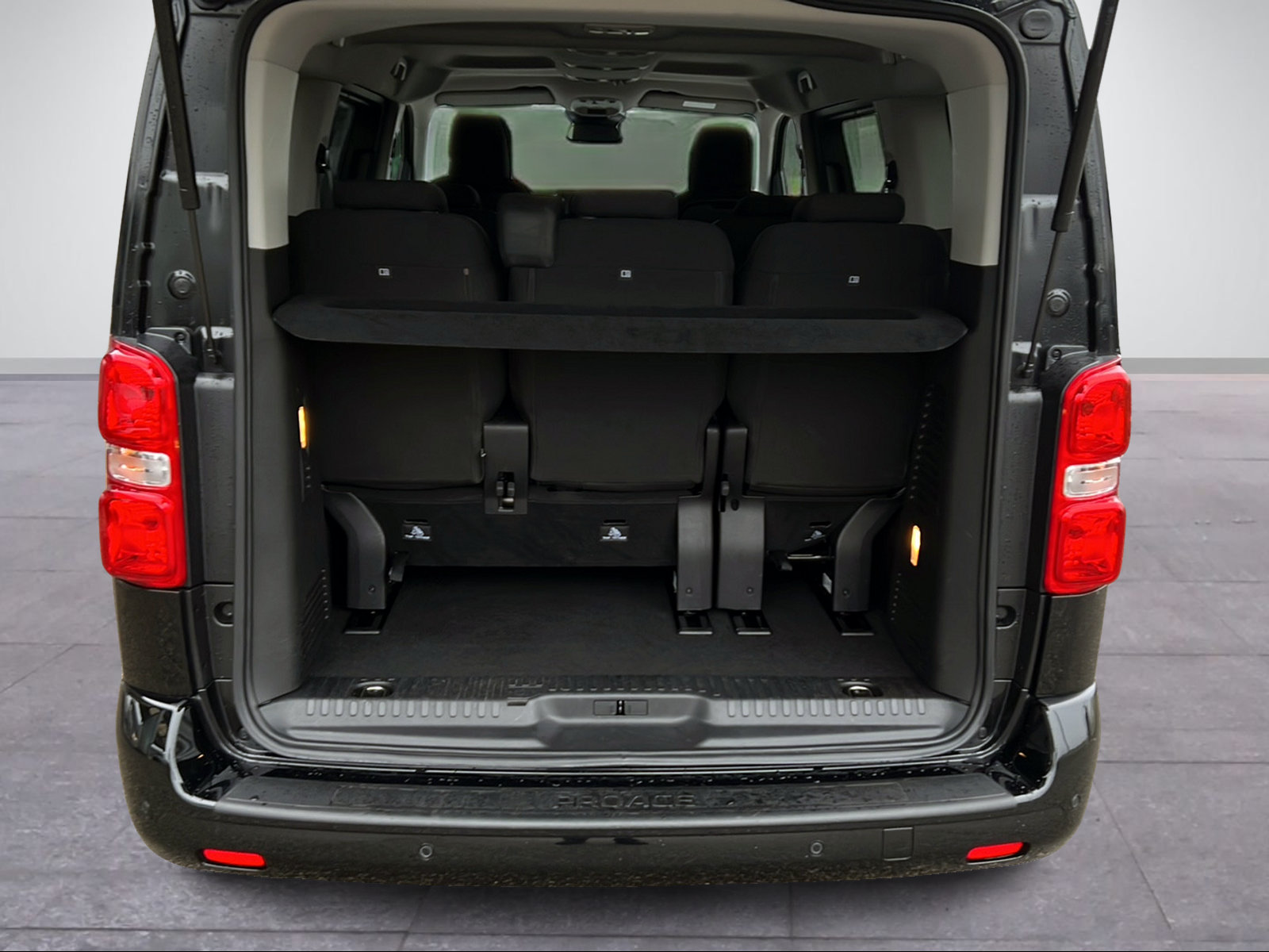 TOYOTA PROACE Verso L1 2.0 D Trend-image-5