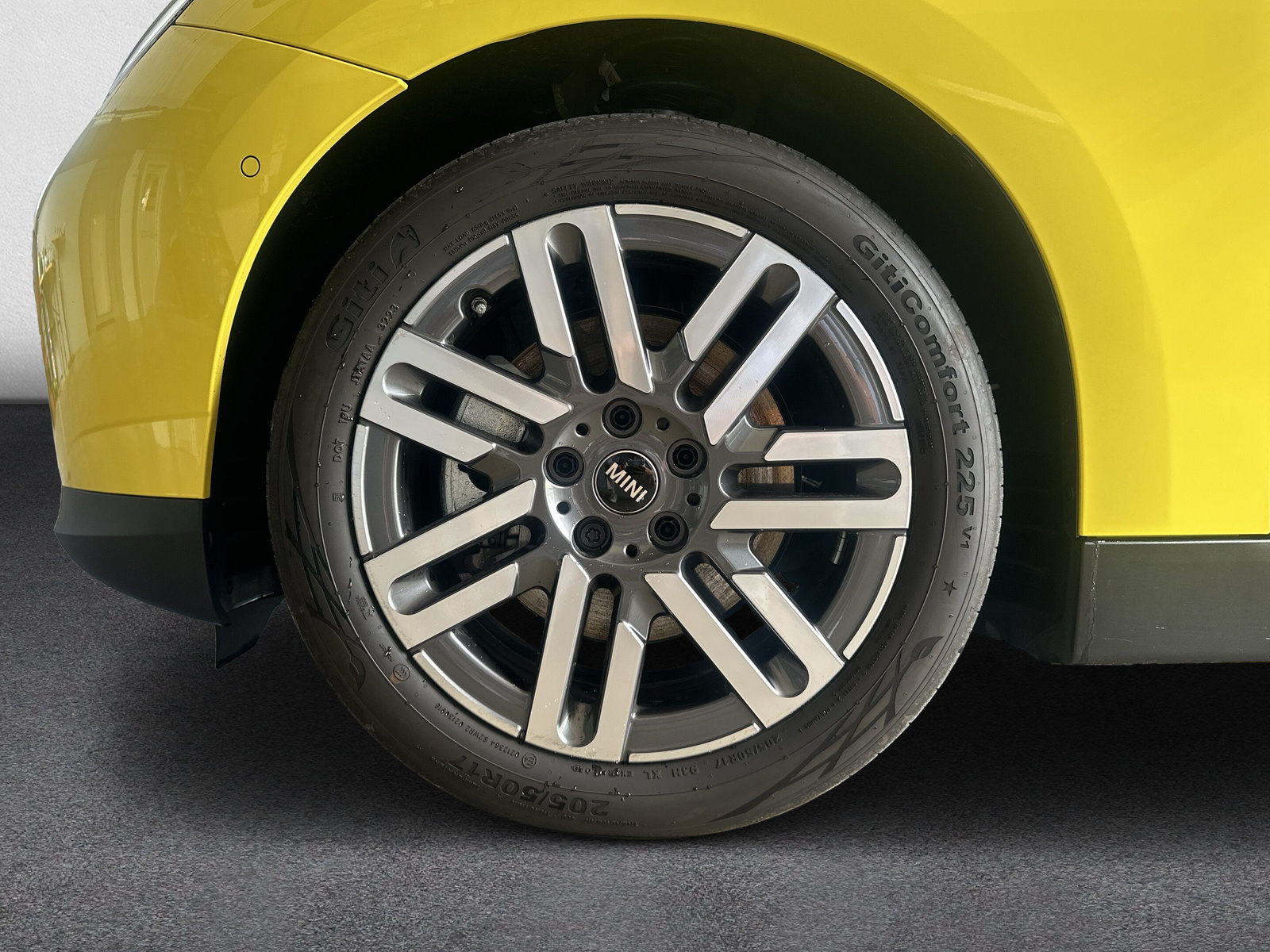 MINI Cooper SE-image-8