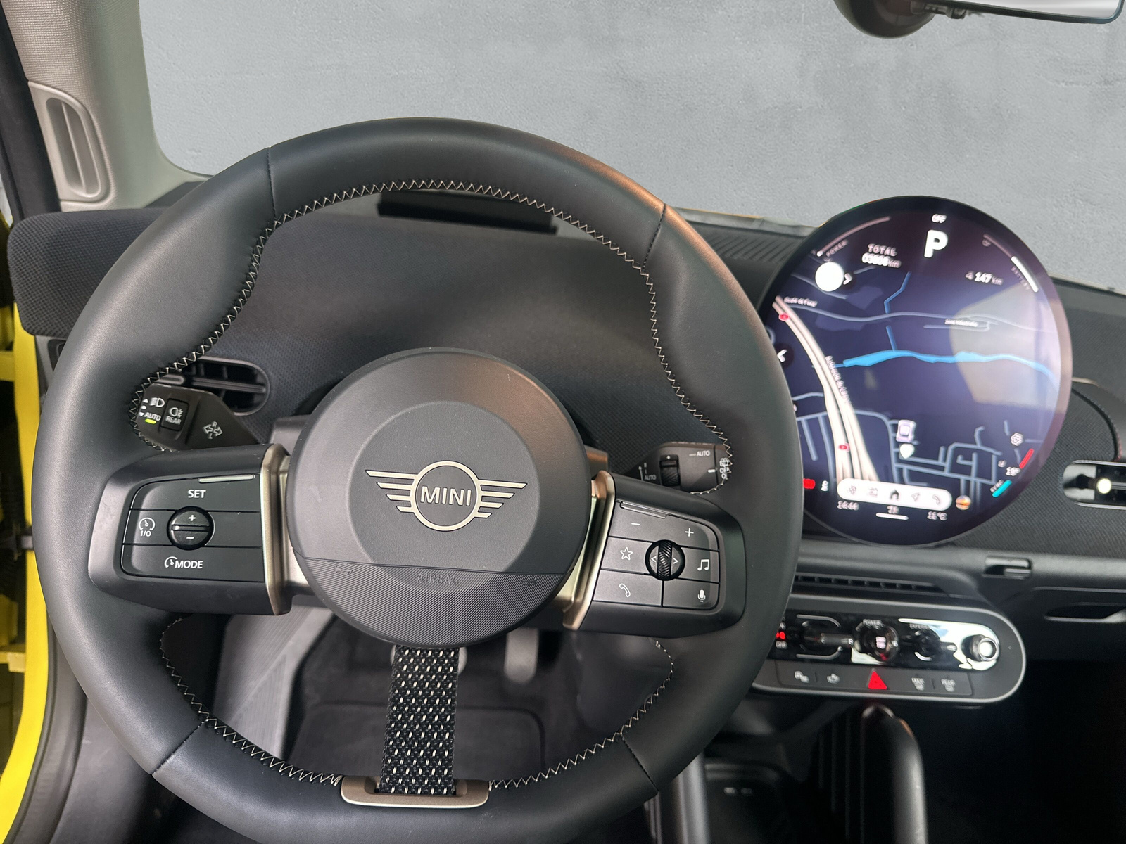 MINI Cooper SE-image-15