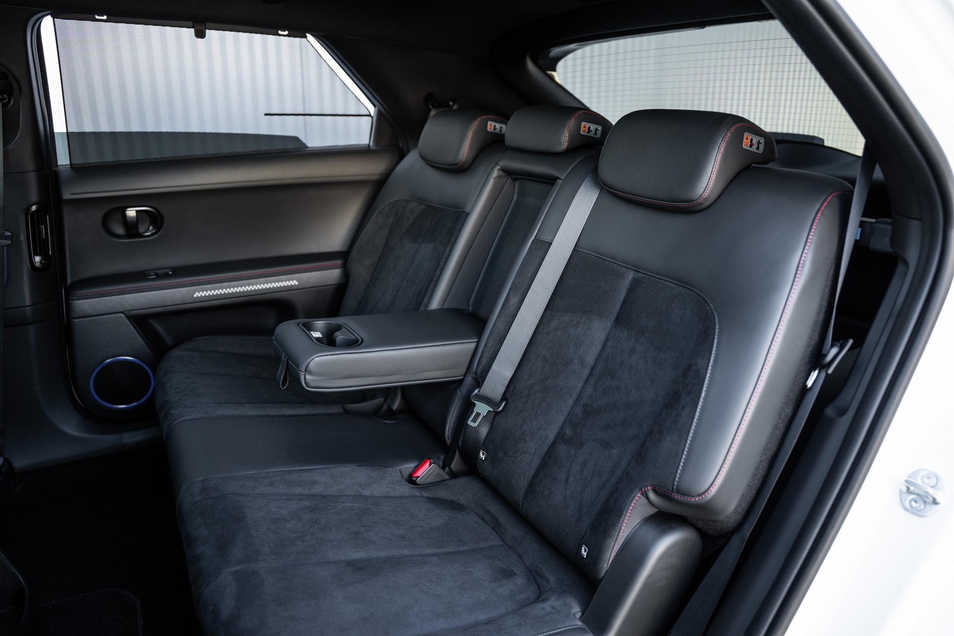 HYUNDAI Ioniq 5 N-Line 84kWh 4WD Bucher Edition-image-14