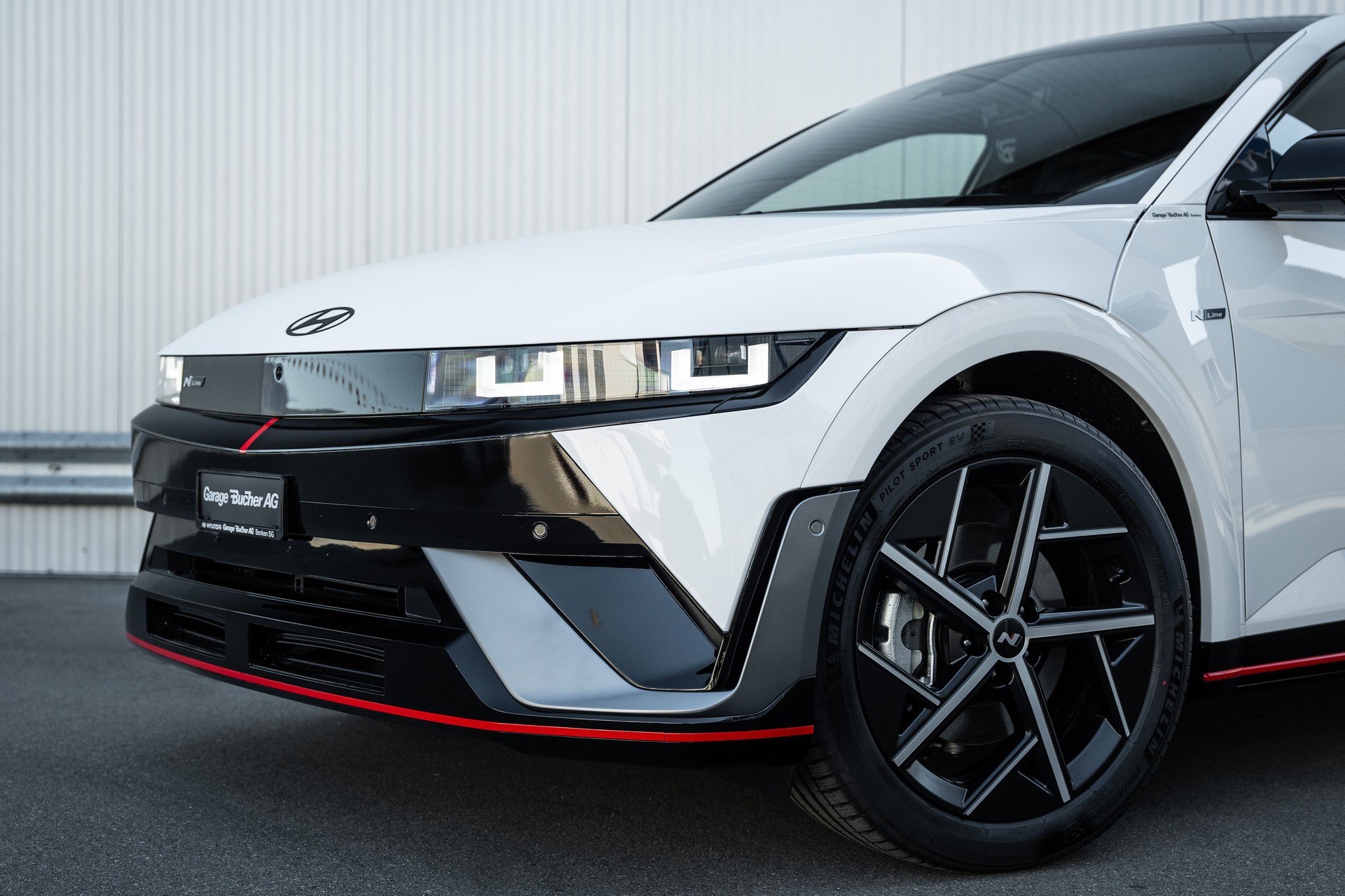 HYUNDAI Ioniq 5 N-Line 84kWh 4WD Bucher Edition-showroom-element-2