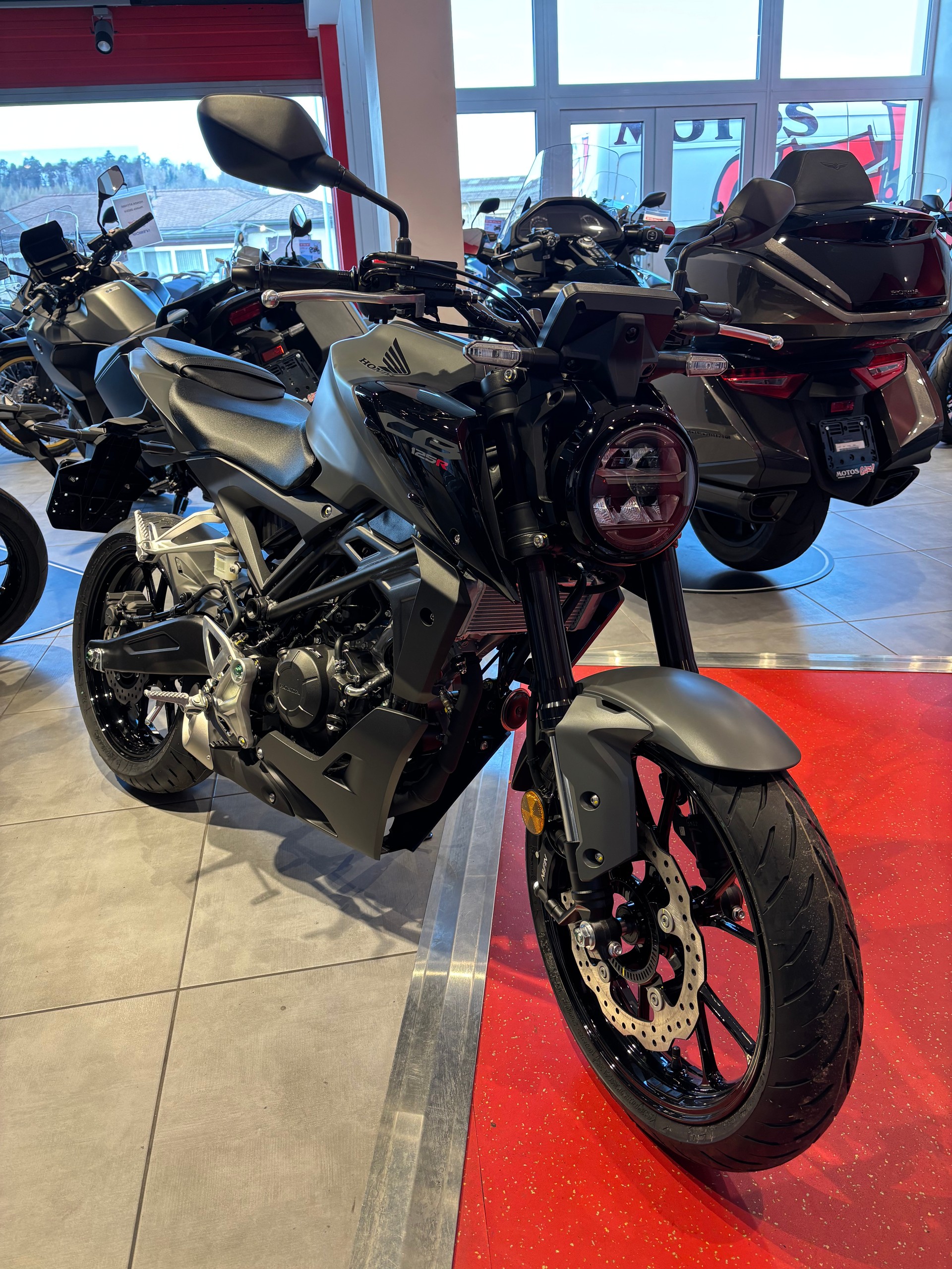 HONDA CB 125 R-image-2