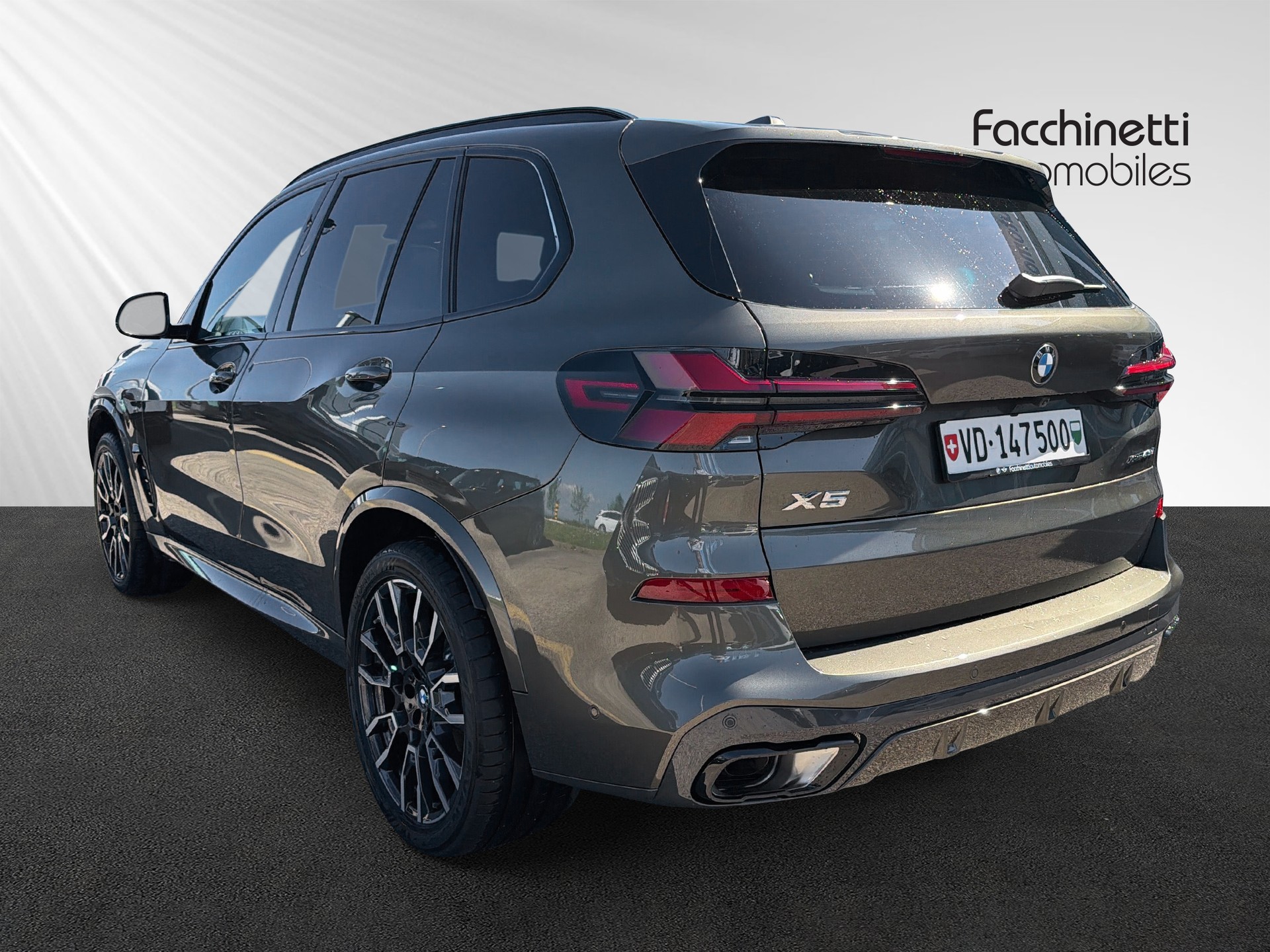 BMW X5 xDrive 48V 40d M Sport Pro Steptronic-showroom-element-2