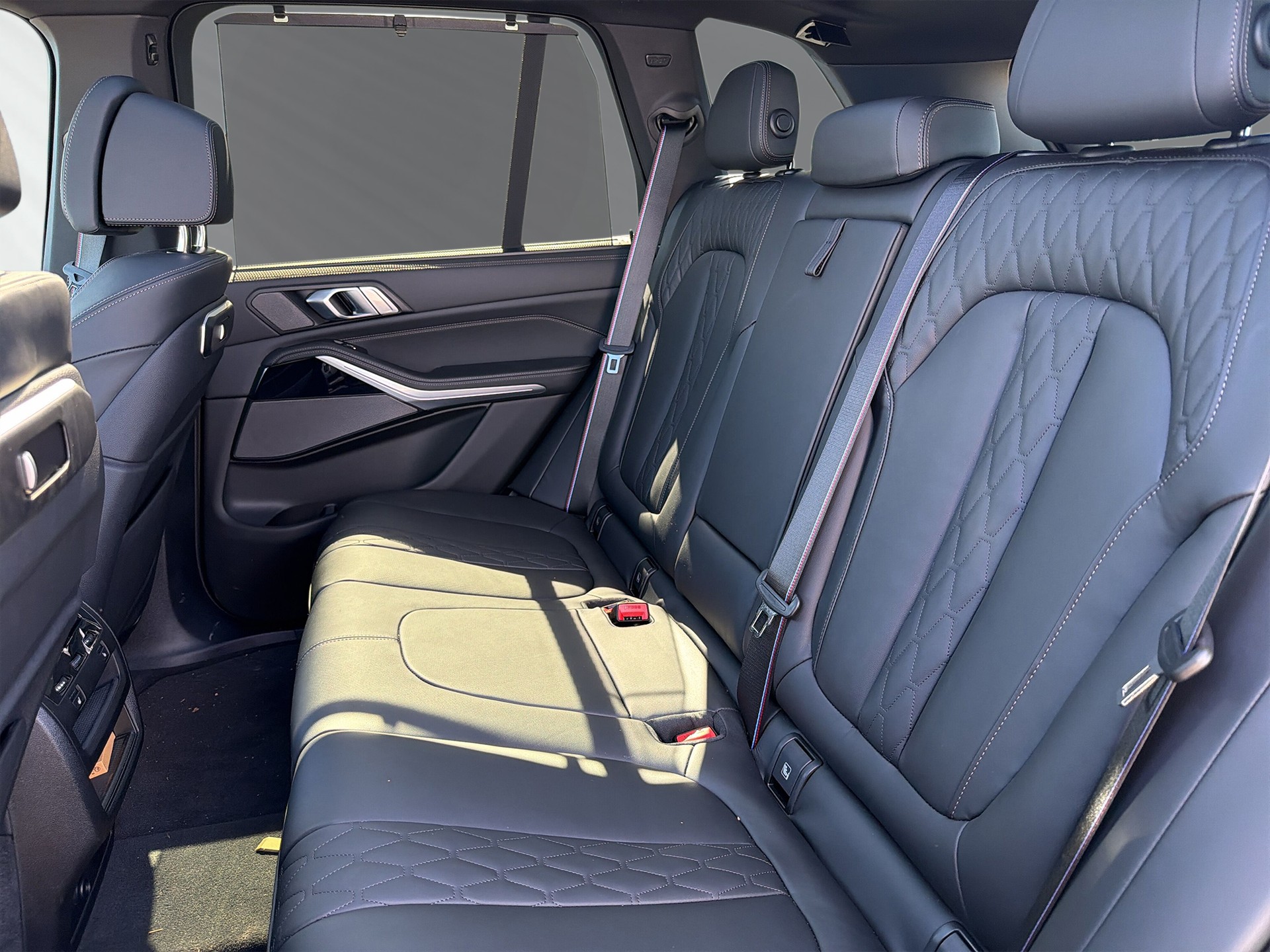 BMW X5 xDrive 48V 40d M Sport Pro Steptronic-image-5