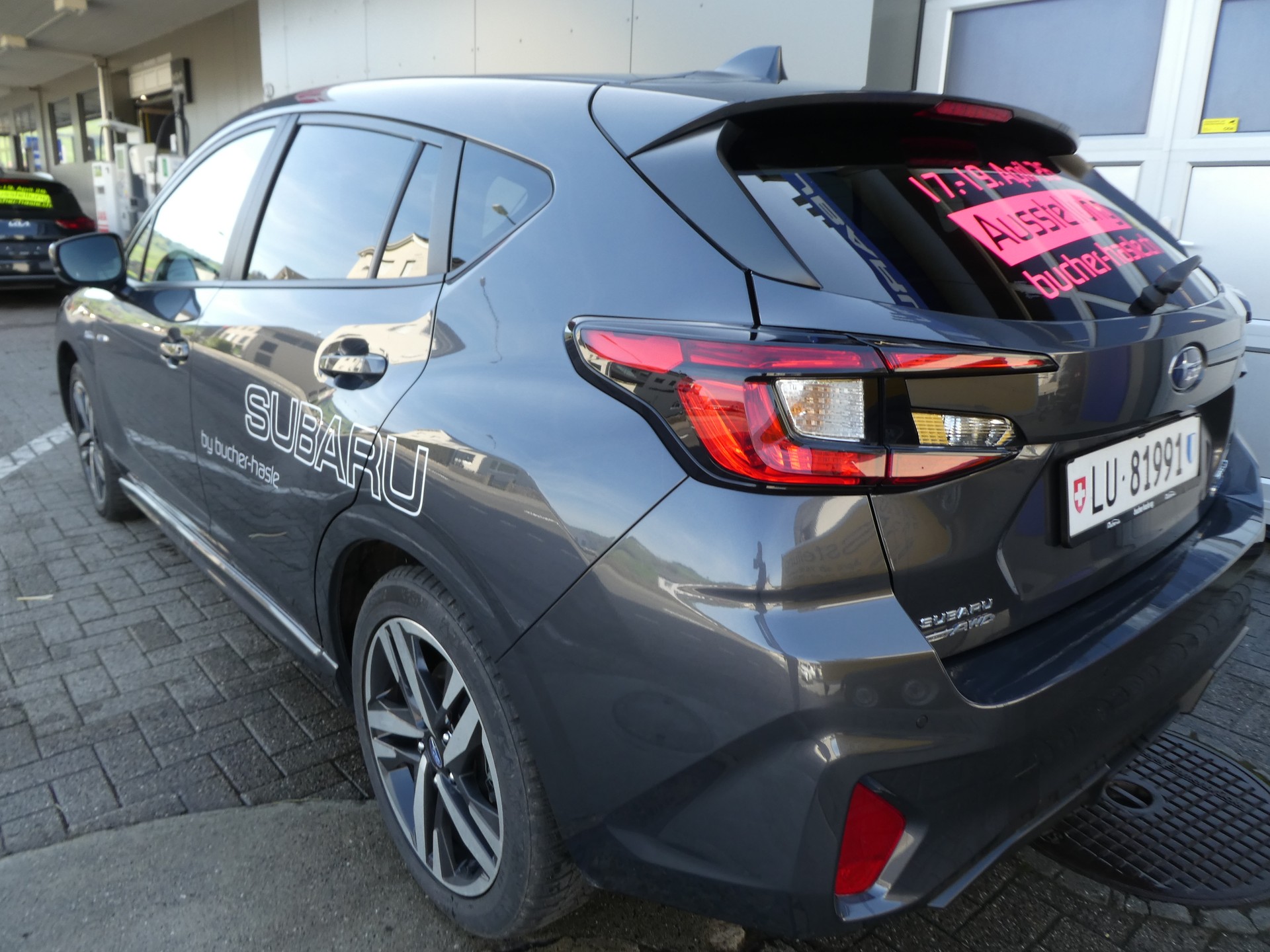 SUBARU Impreza 2.0 e-Boxer Swiss Plus AWD Lineartronic-image-3