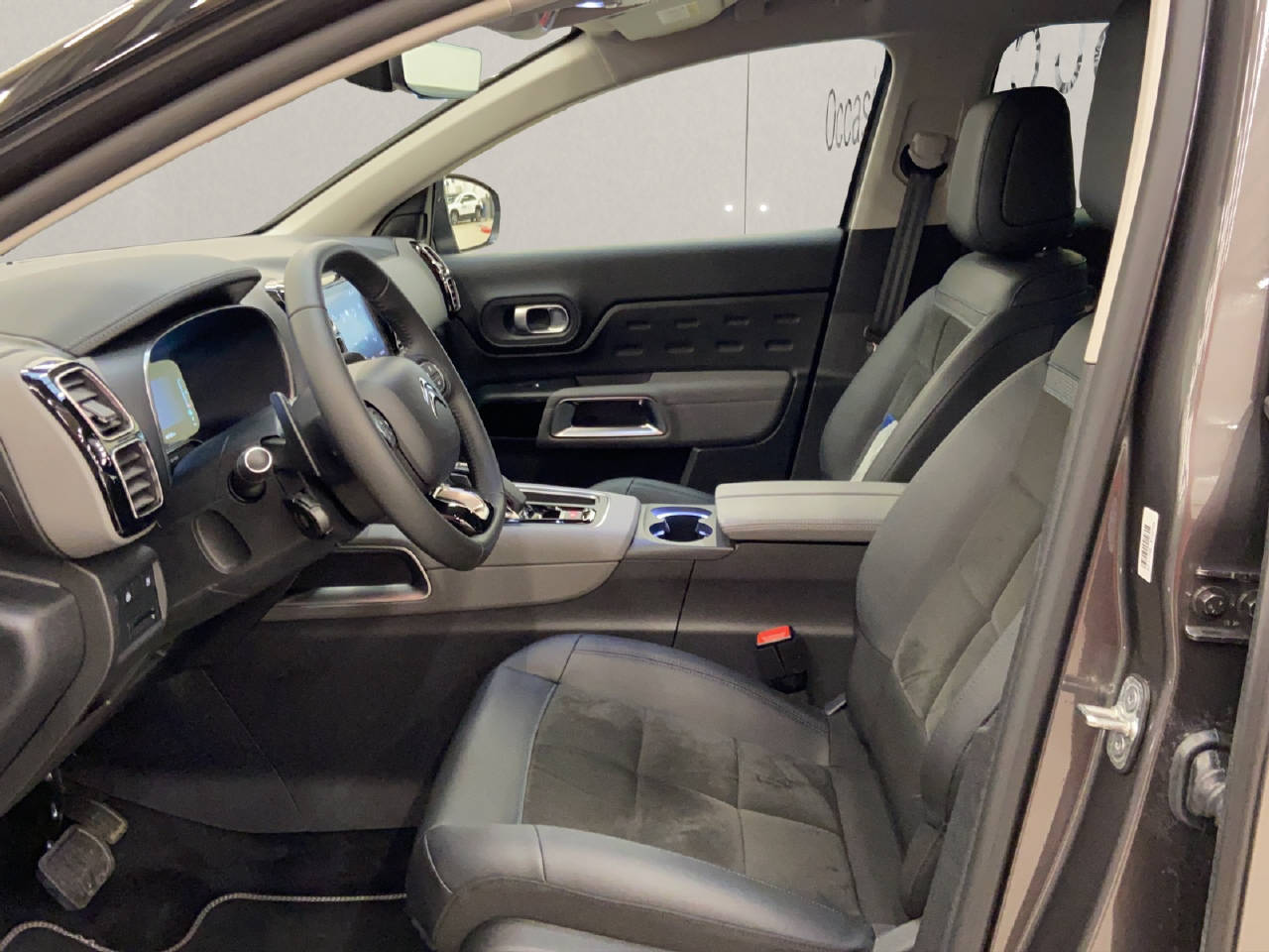 CITROEN C5 X 1.6 Plug-in Hybrid Shine-image-4