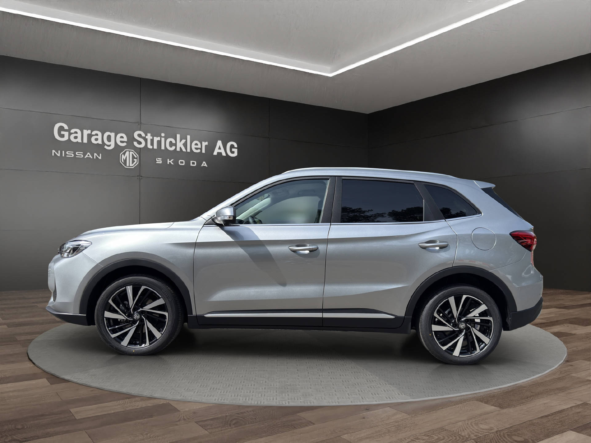 MG ZS 1.5 Hybrid+ Luxury-showroom-element-1