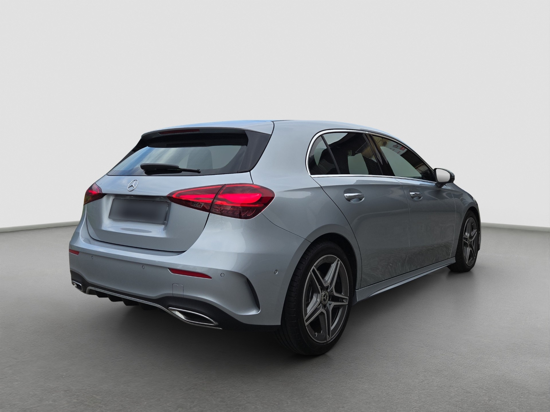 MERCEDES-BENZ A 250 4Matic 8G-DCT AMG-Line-image-4