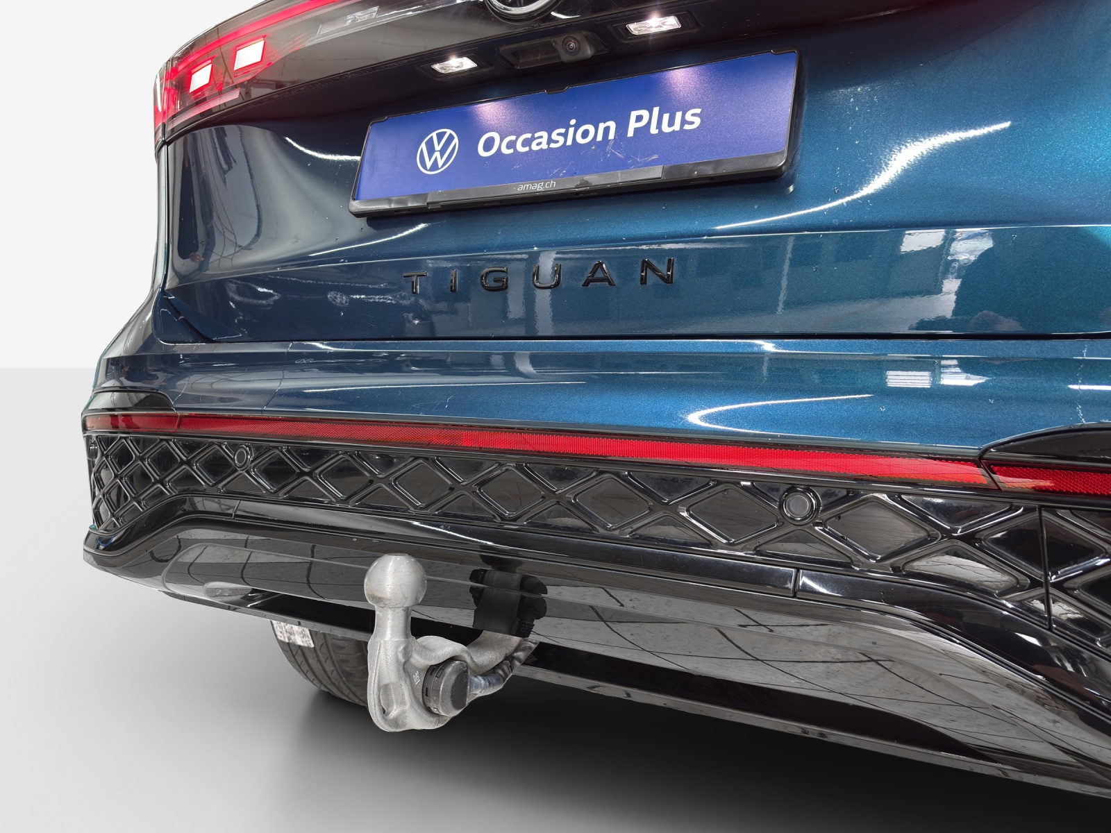 VW Tiguan 2.0 TDI SCR R-Line 4Motion DSG-image-14
