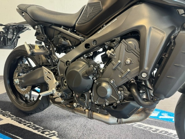 YAMAHA MT-09-image-8