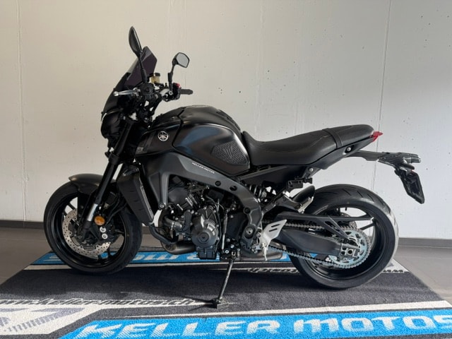 YAMAHA MT-09-image-1