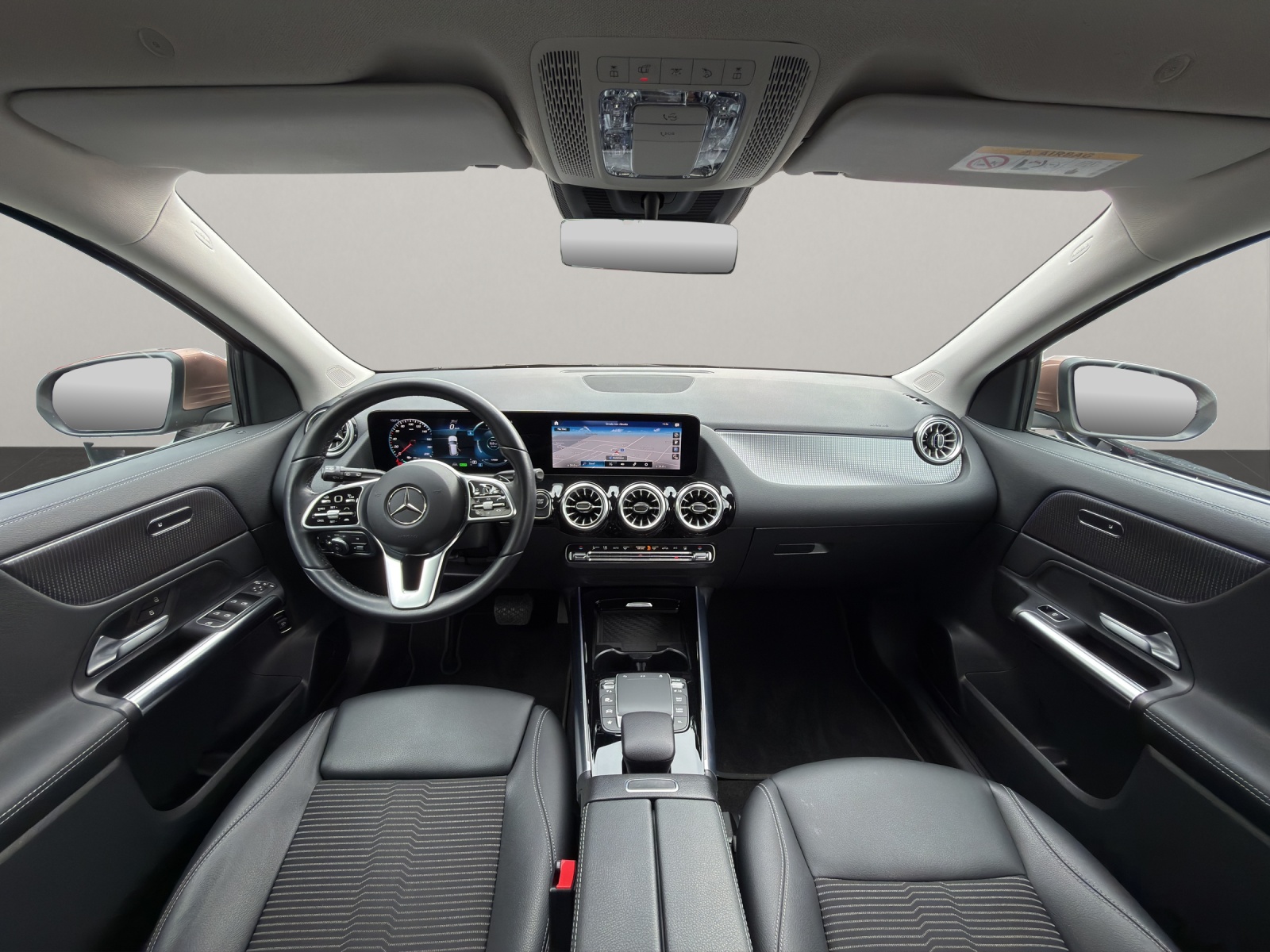 MERCEDES-BENZ EQA 300 4matic-image-8