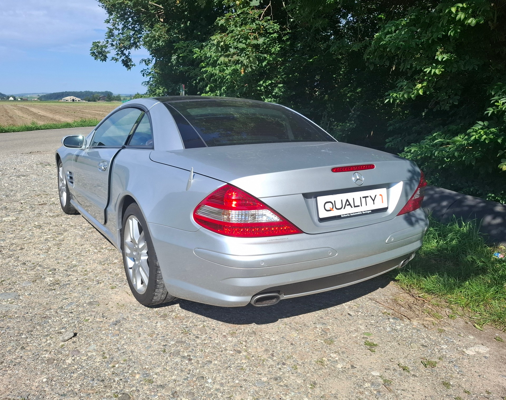 MERCEDES-BENZ SL 350 7G-Tronic-showroom-element-2