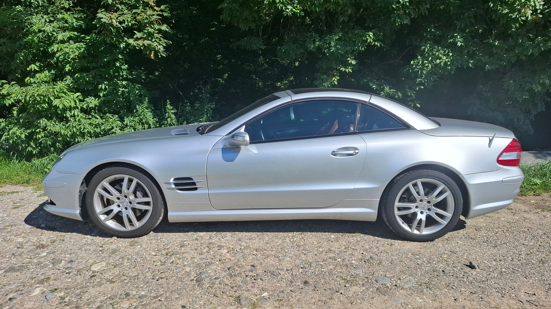 MERCEDES-BENZ SL 350 7G-Tronic-showroom-element-1