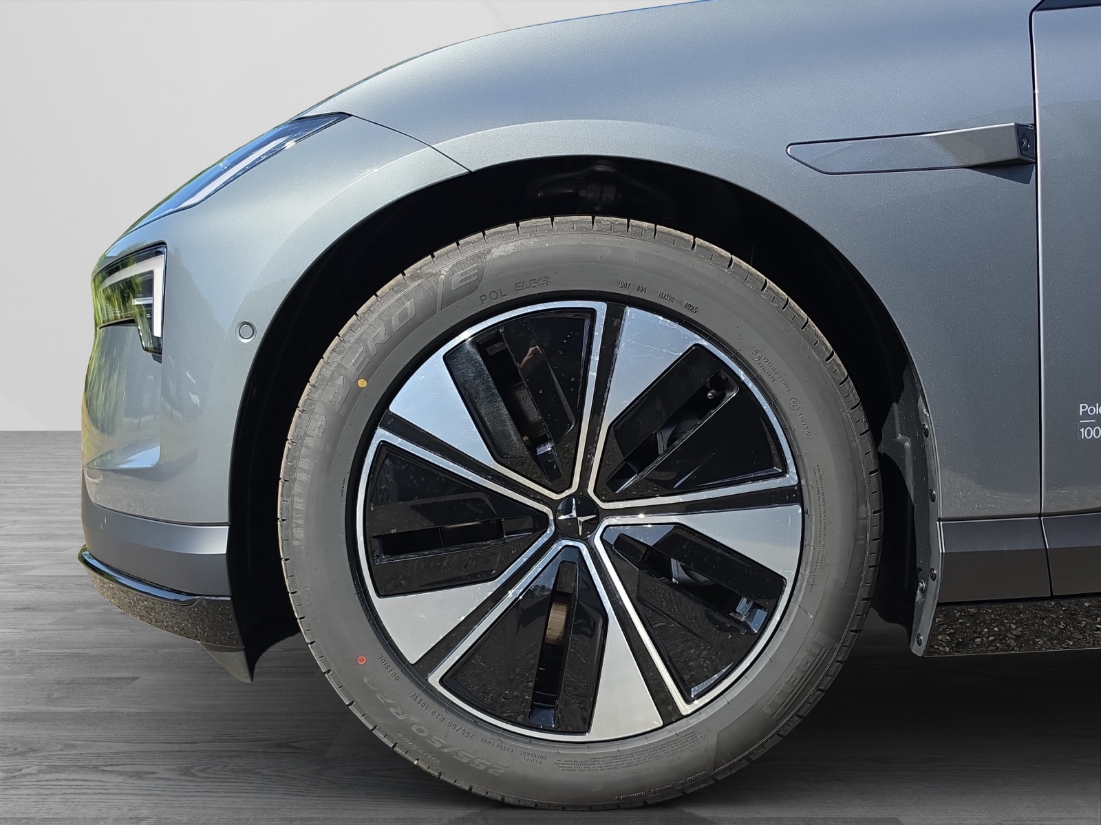 POLESTAR 4 Long Range Single Motor Prime-image-8