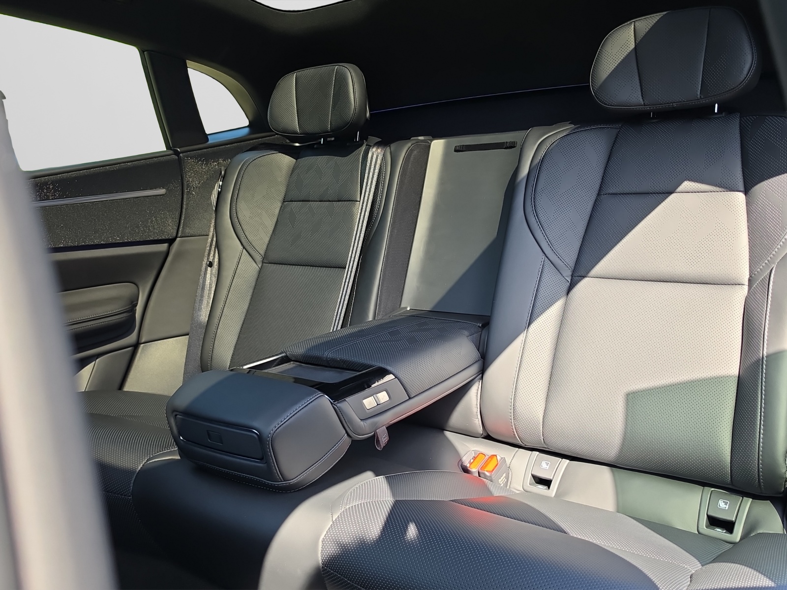 POLESTAR 4 Long Range Single Motor Prime-image-13