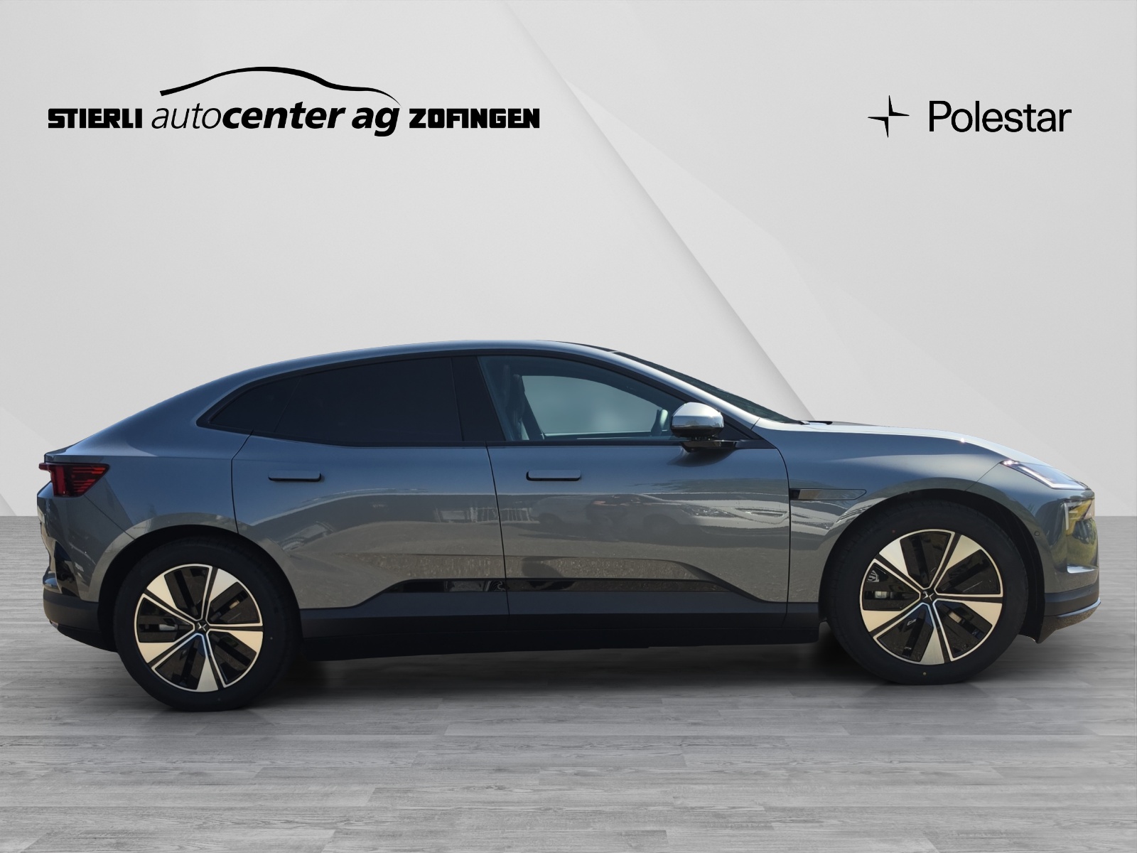 POLESTAR 4 Long Range Single Motor Prime-showroom-element-3