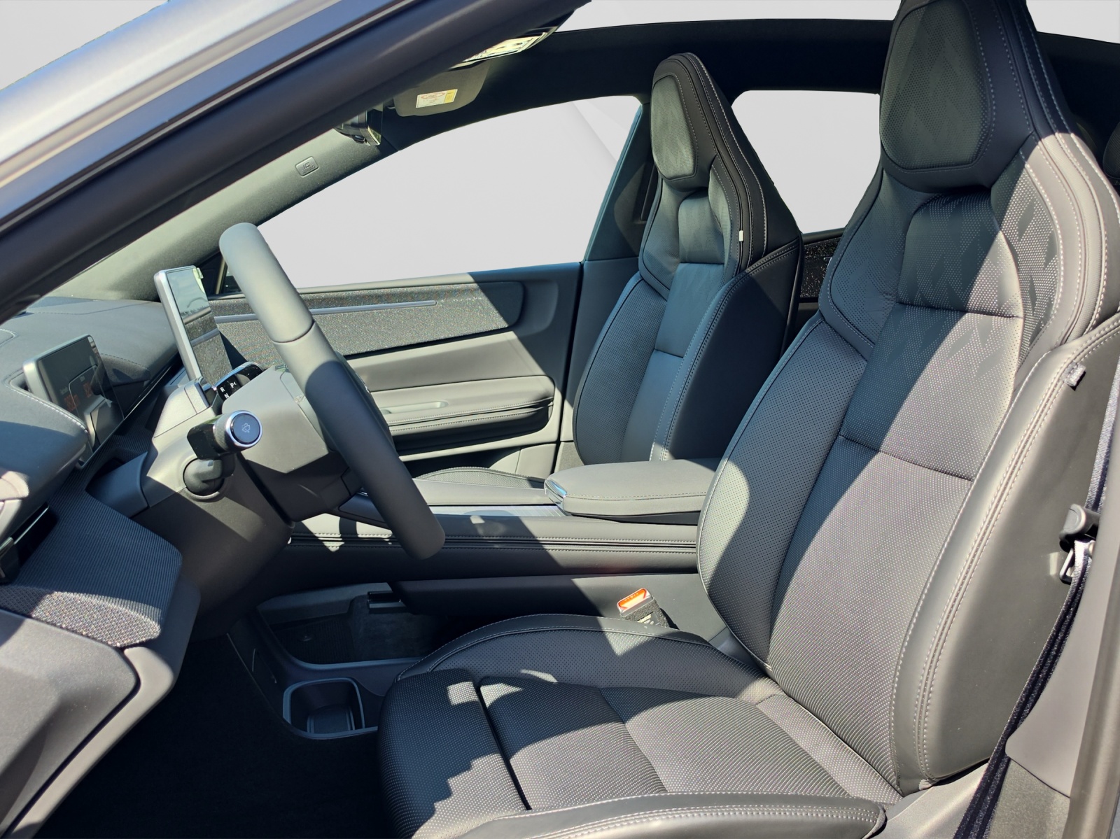 POLESTAR 4 Long Range Single Motor Prime-image-9
