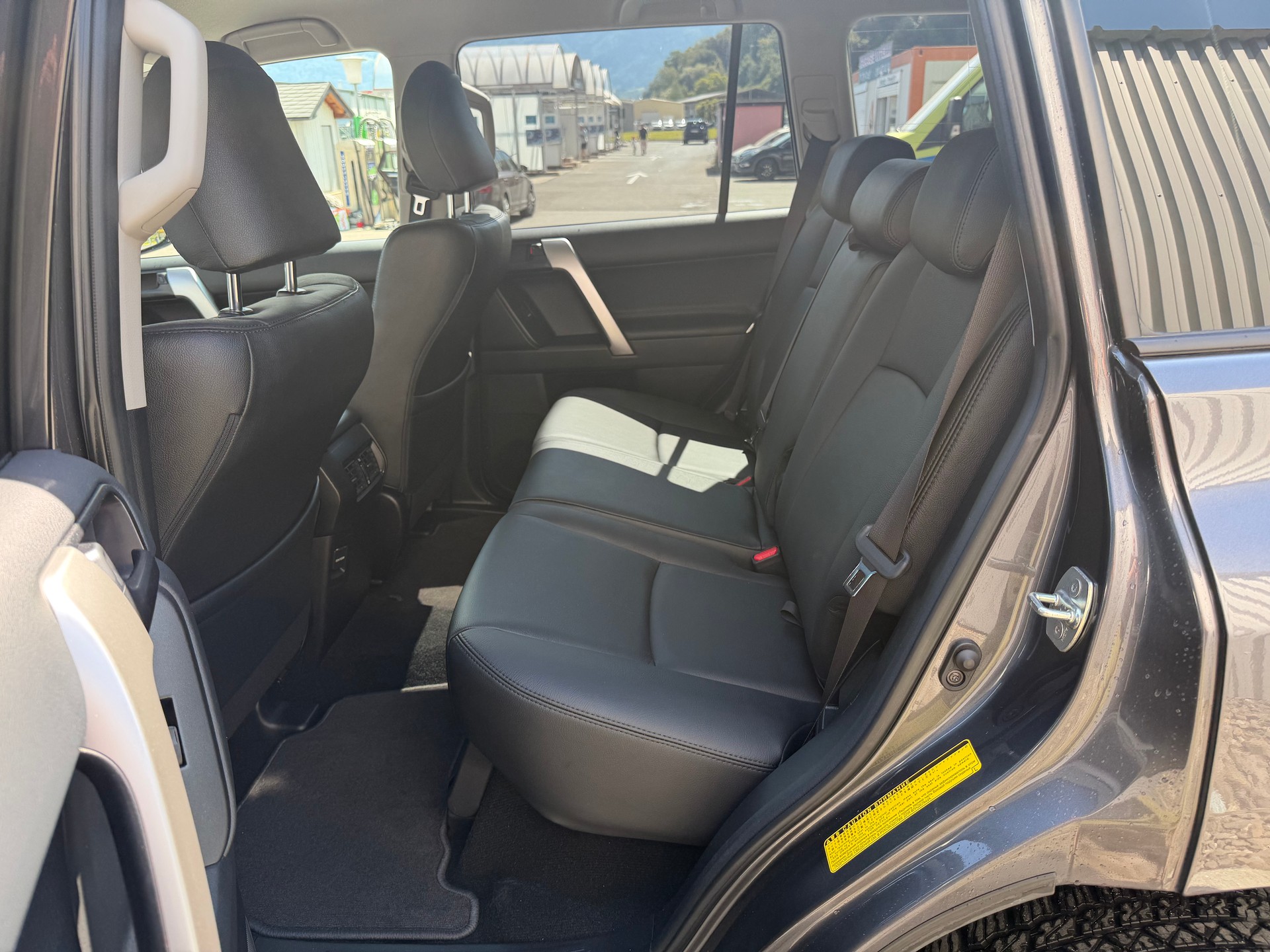 TOYOTA Land Cruiser 2.8TD 231 CV BOITE MANUEL-image-37