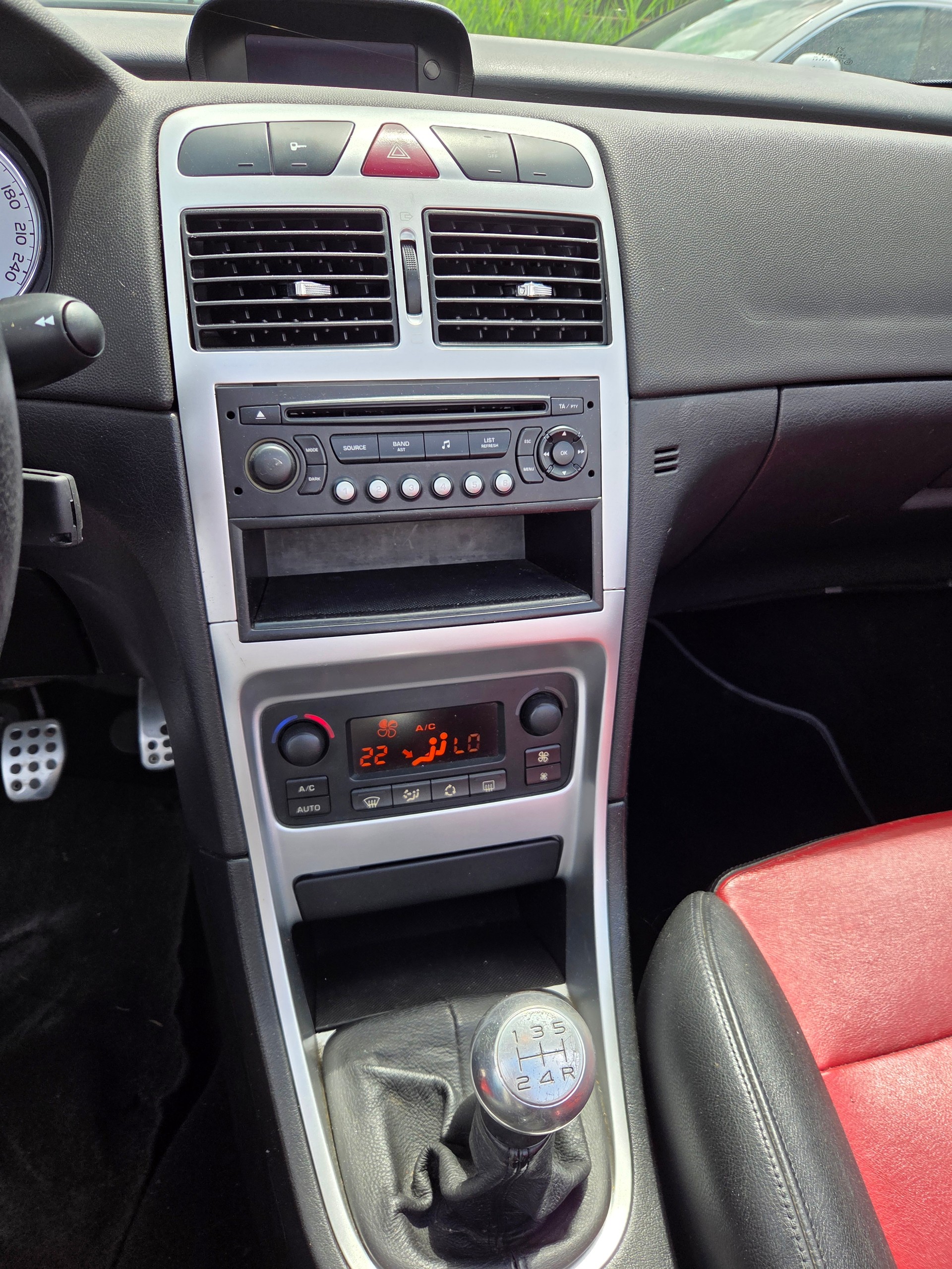 PEUGEOT 307-image-6