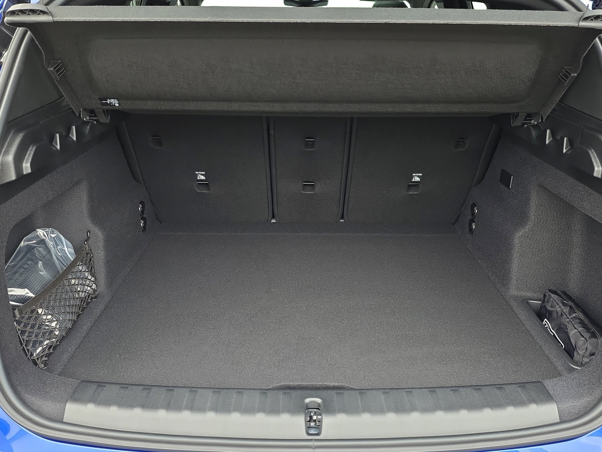 BMW iX1 xDrive 30 M Sport Pro-image-16