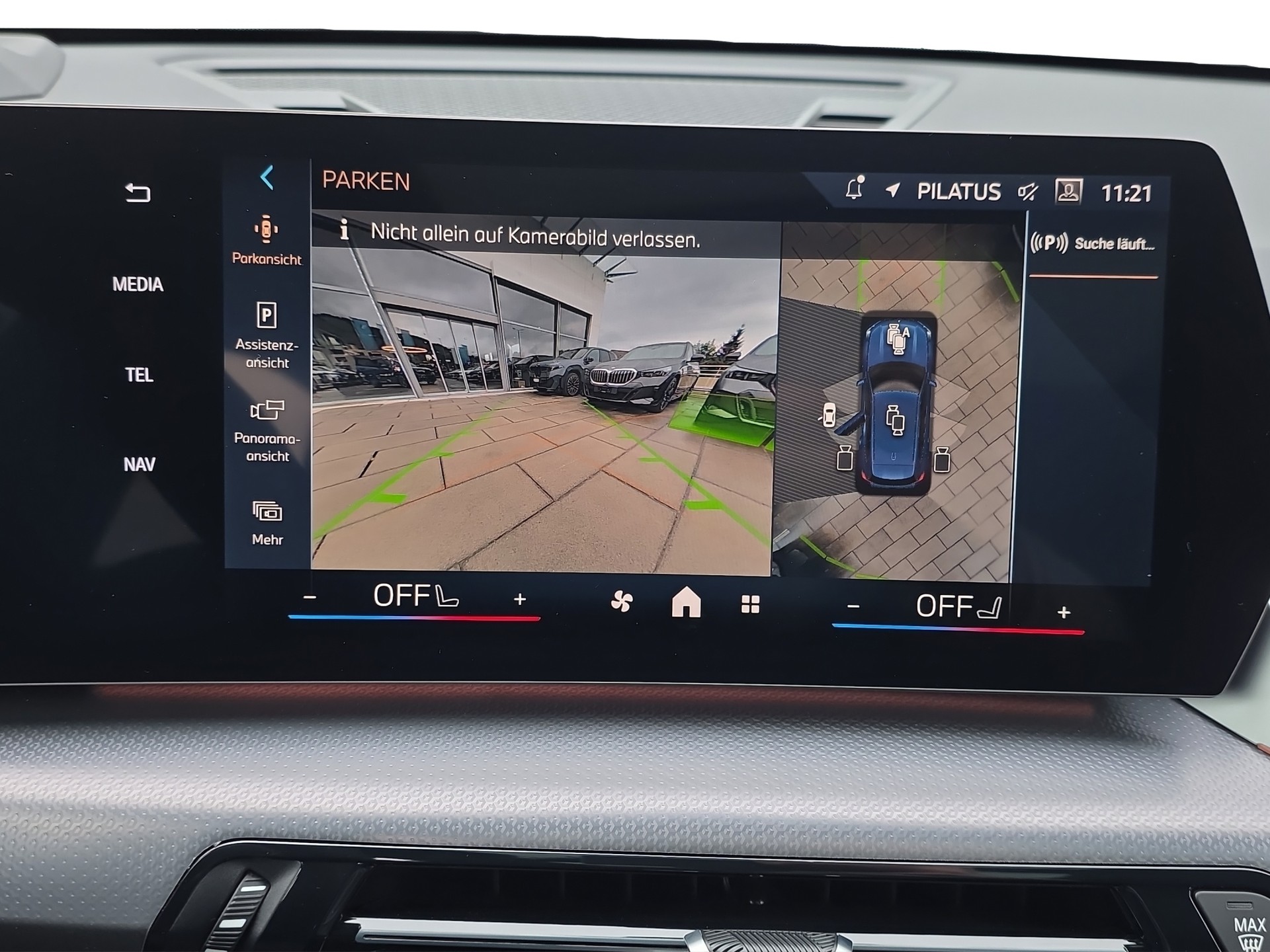 BMW iX1 xDrive 30 M Sport Pro-image-14