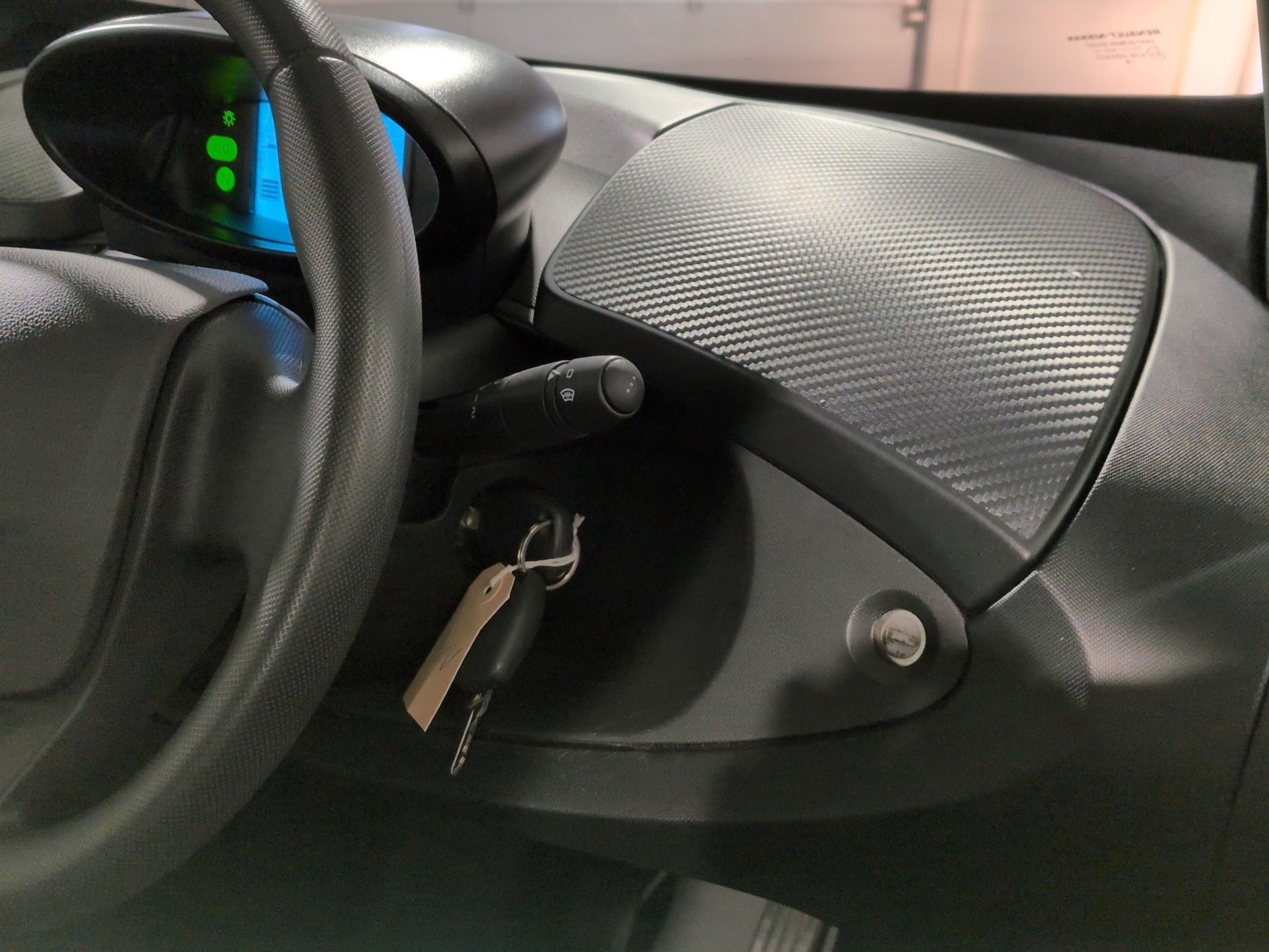 RENAULT Twizy Z.E. FP Intens Blue (incl. Battery)-image-18