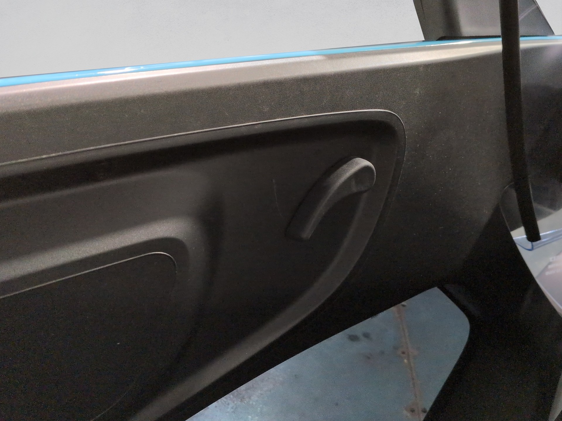 RENAULT Twizy Z.E. FP Intens Blue (incl. Battery)-image-19
