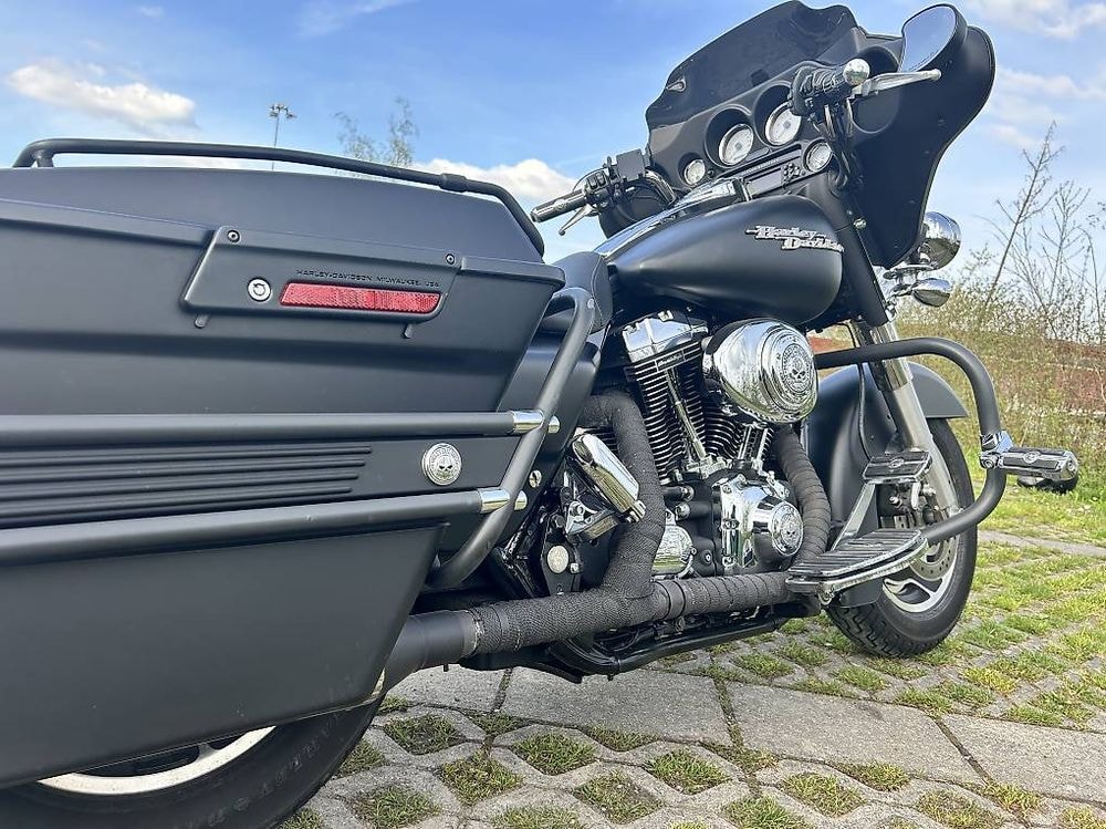 HARLEY-DAVIDSON FLHXI Street Glide-image-2