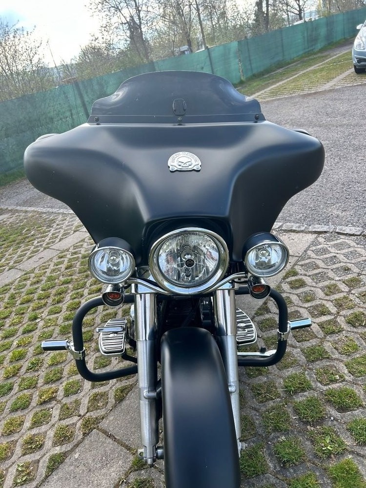 HARLEY-DAVIDSON FLHXI Street Glide-image-8