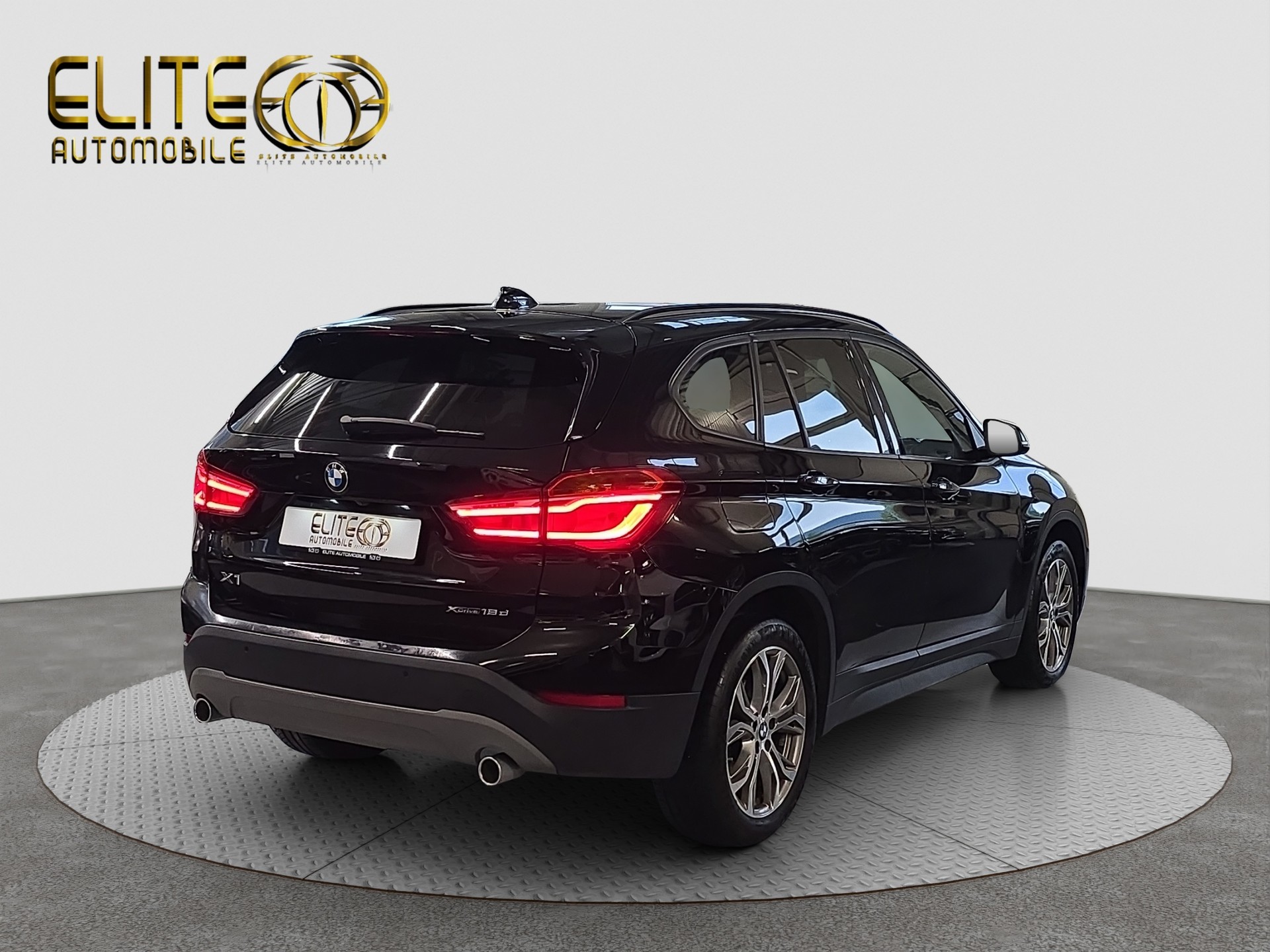 BMW X1 xDrive 18d Steptronic-image-7