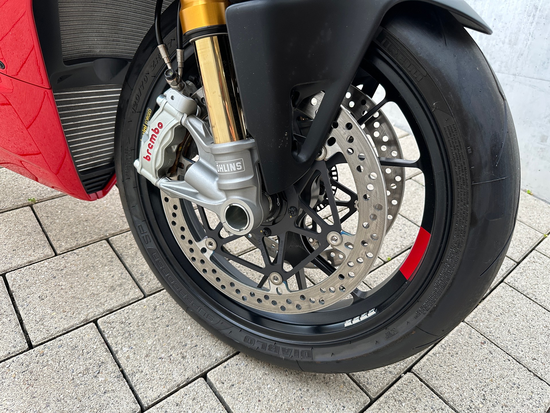 DUCATI Panigale V4 S-image-6