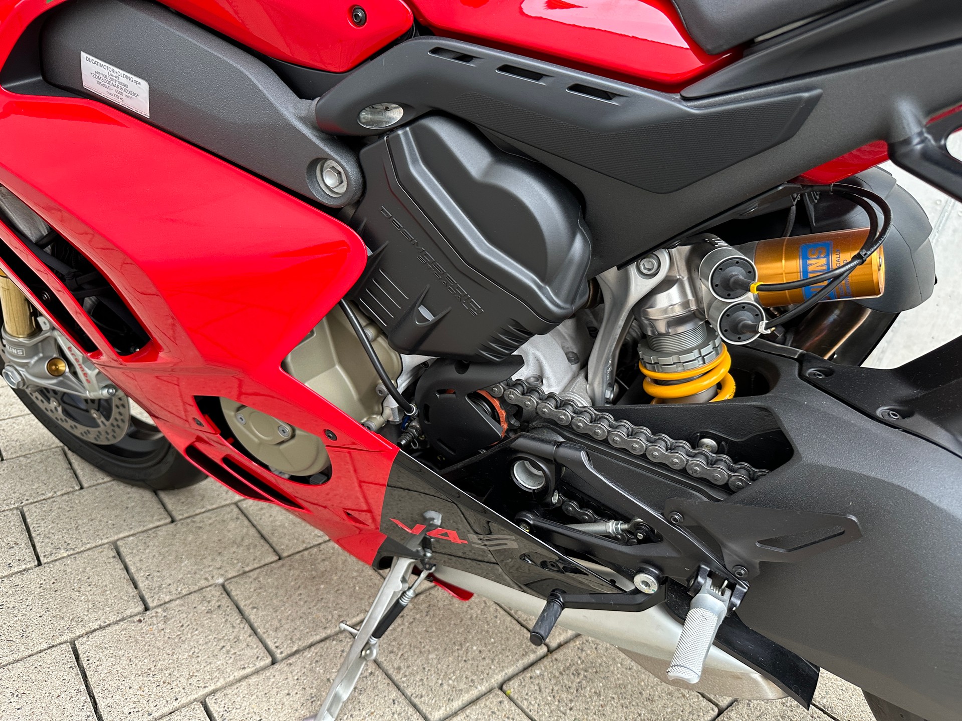 DUCATI Panigale V4 S-image-9