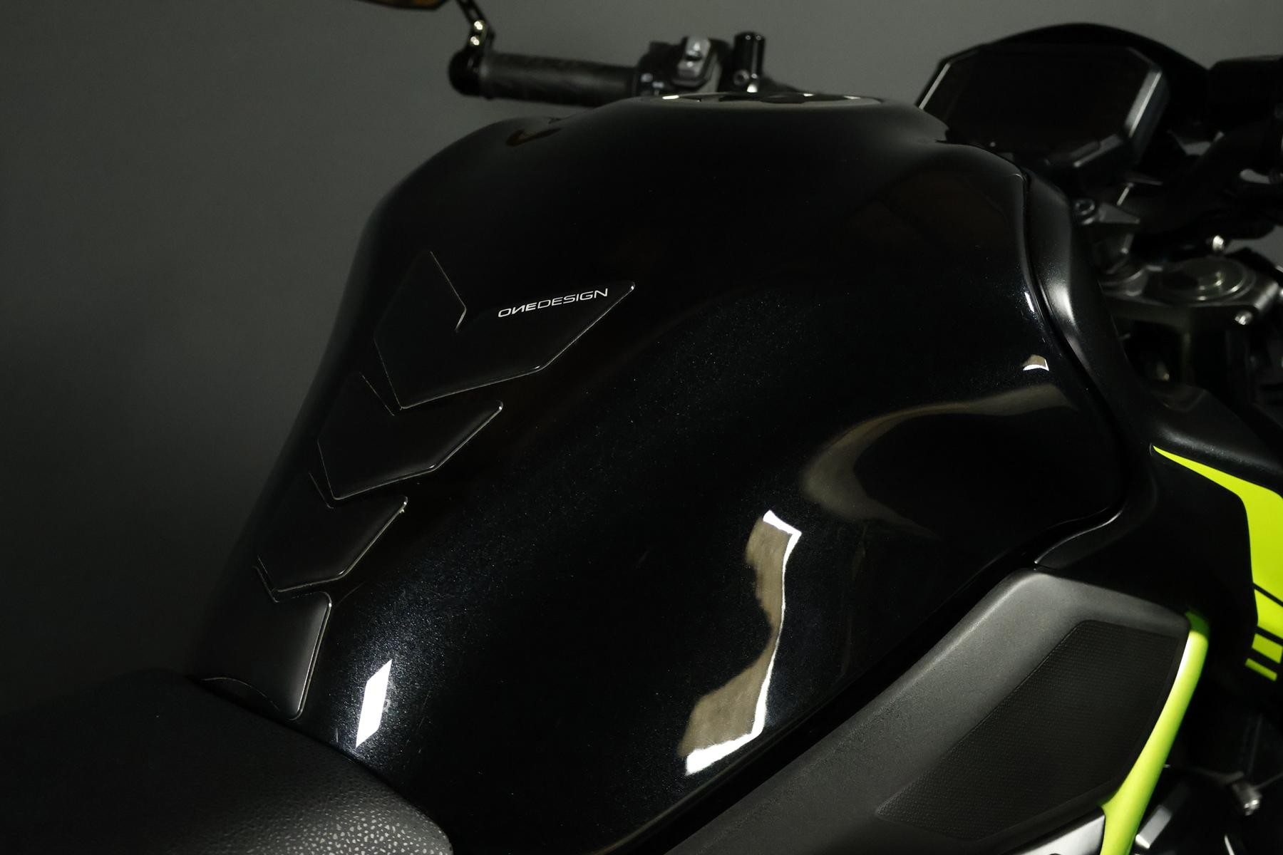 KAWASAKI Z 900 (35/70 KW) Level 3-image-7