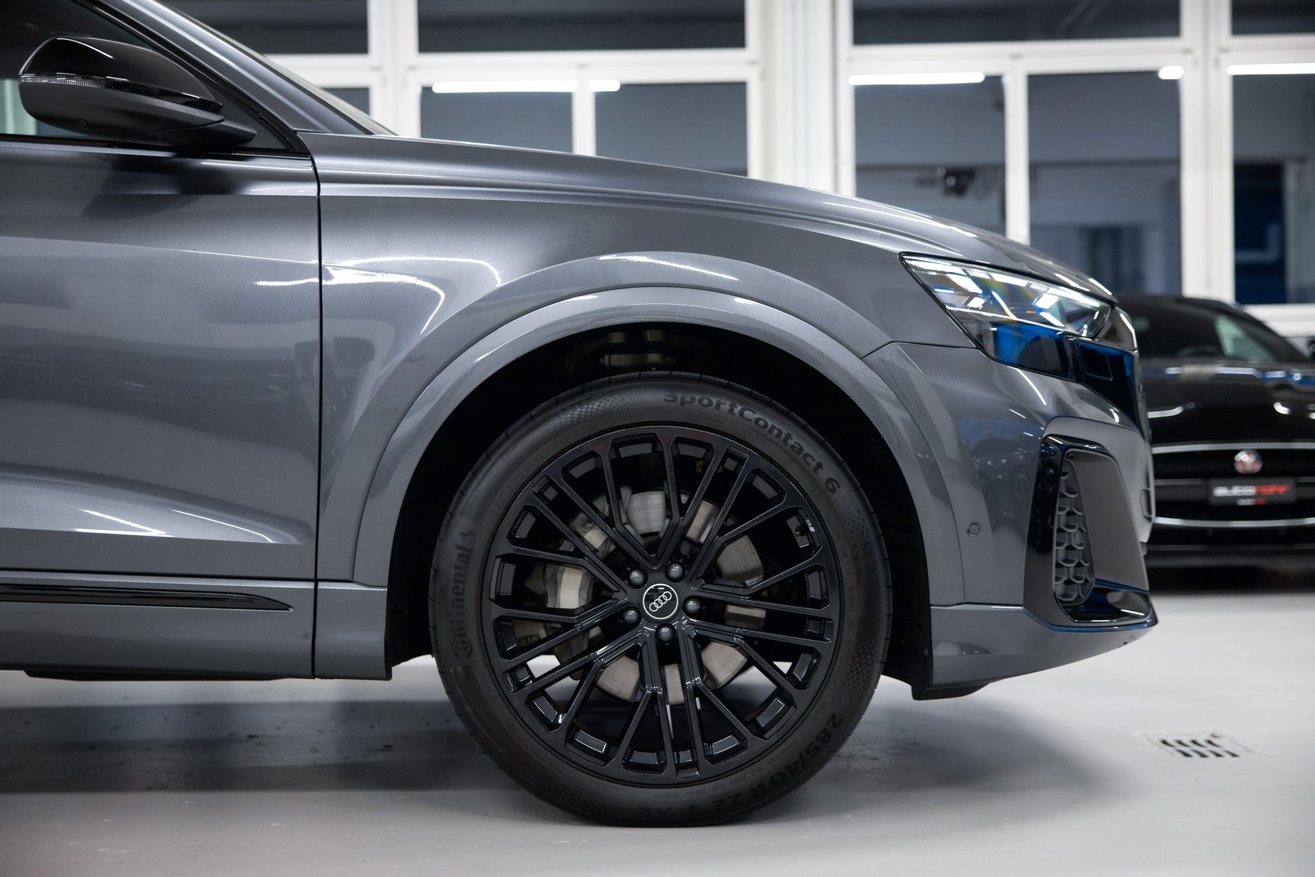 AUDI Q8 SUV 50 TDI quattro tiptronic *CH-FHZ. MIT GRATISSERVICE*-image-10