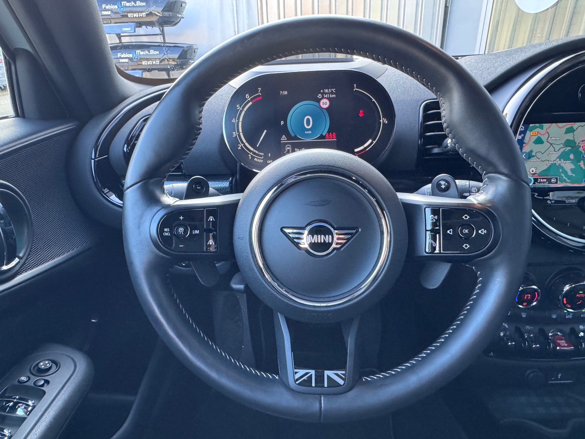 MINI Clubman Cooper S+4x4+Automat+LED+ACC+Navi+Bluetooth+Rückfahrkamera+18"Alu+Getönte Scheiben+Memory+Leder+Sitzheizung+-image-14