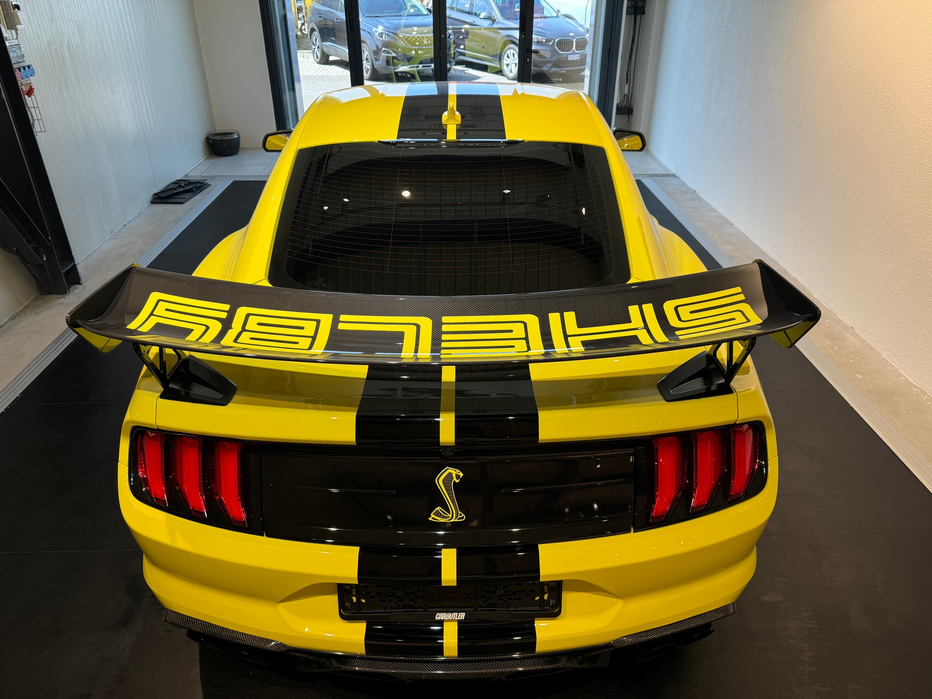 FORD Mustang SHELBY GT500 TRACK 5.2L 774 PS BLACK PREDATOR 🚀 Painted Stripes! 1/1-image-11