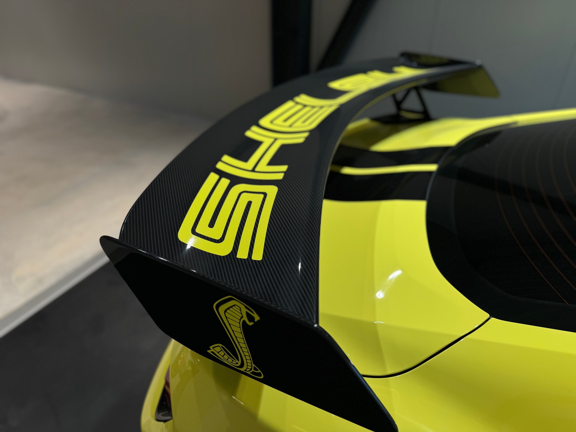 FORD Mustang SHELBY GT500 TRACK 5.2L 774 PS BLACK PREDATOR 🚀 Painted Stripes! 1/1-image-12