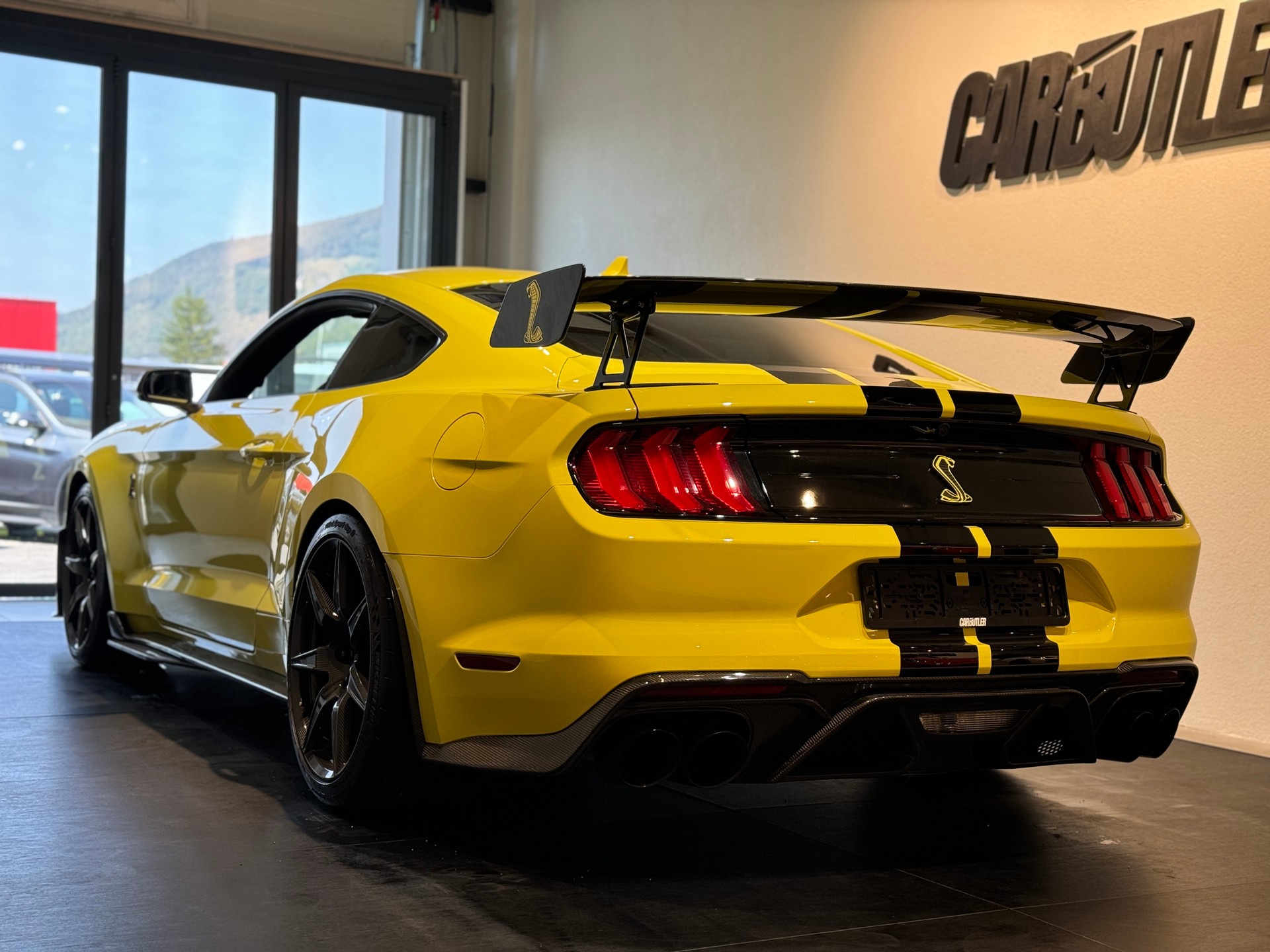 FORD Mustang SHELBY GT500 TRACK 5.2L 774 PS BLACK PREDATOR 🚀 Painted Stripes! 1/1-image-9