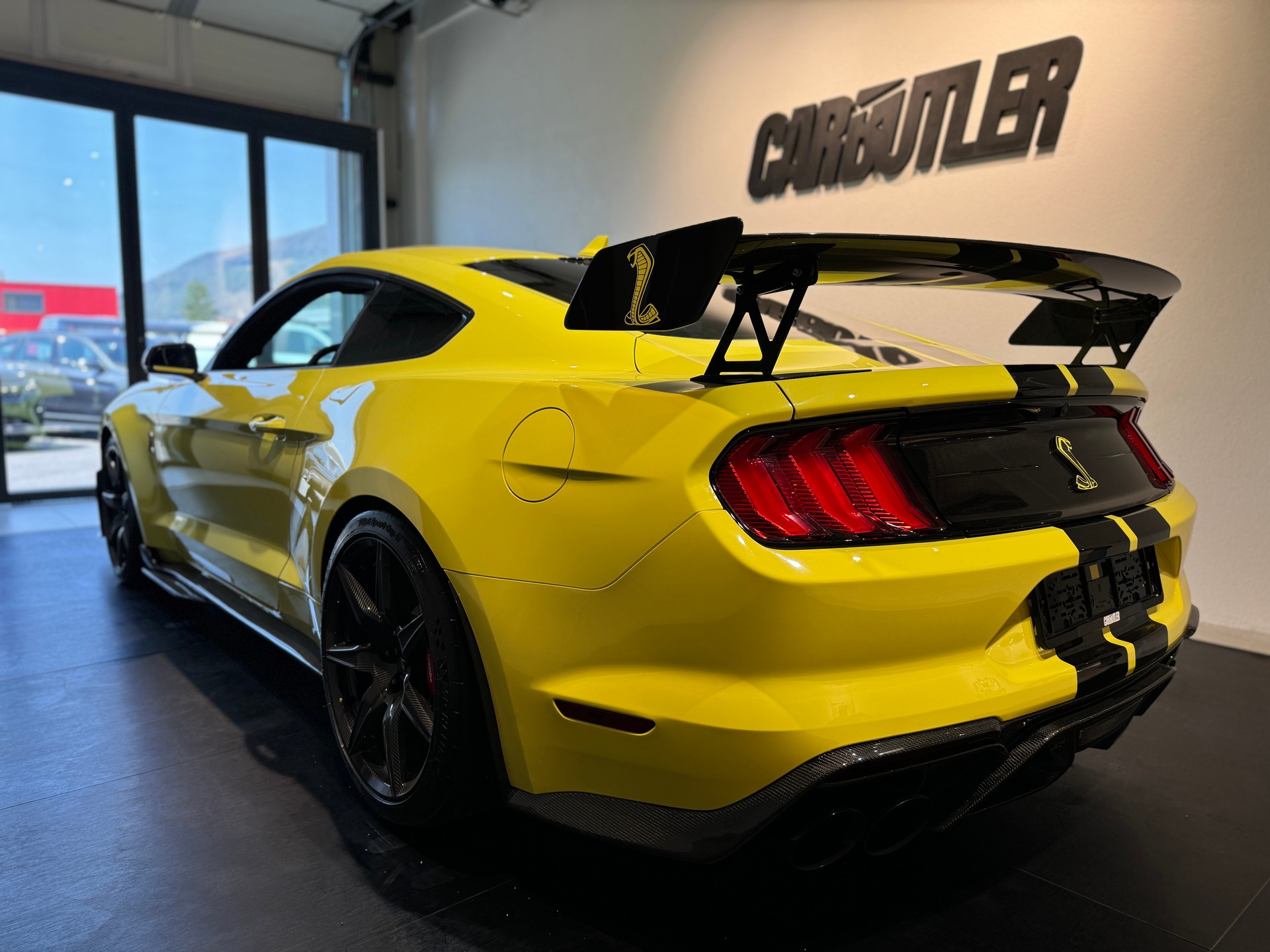 FORD Mustang SHELBY GT500 TRACK 5.2L 774 PS BLACK PREDATOR 🚀 Painted Stripes! 1/1-image-10