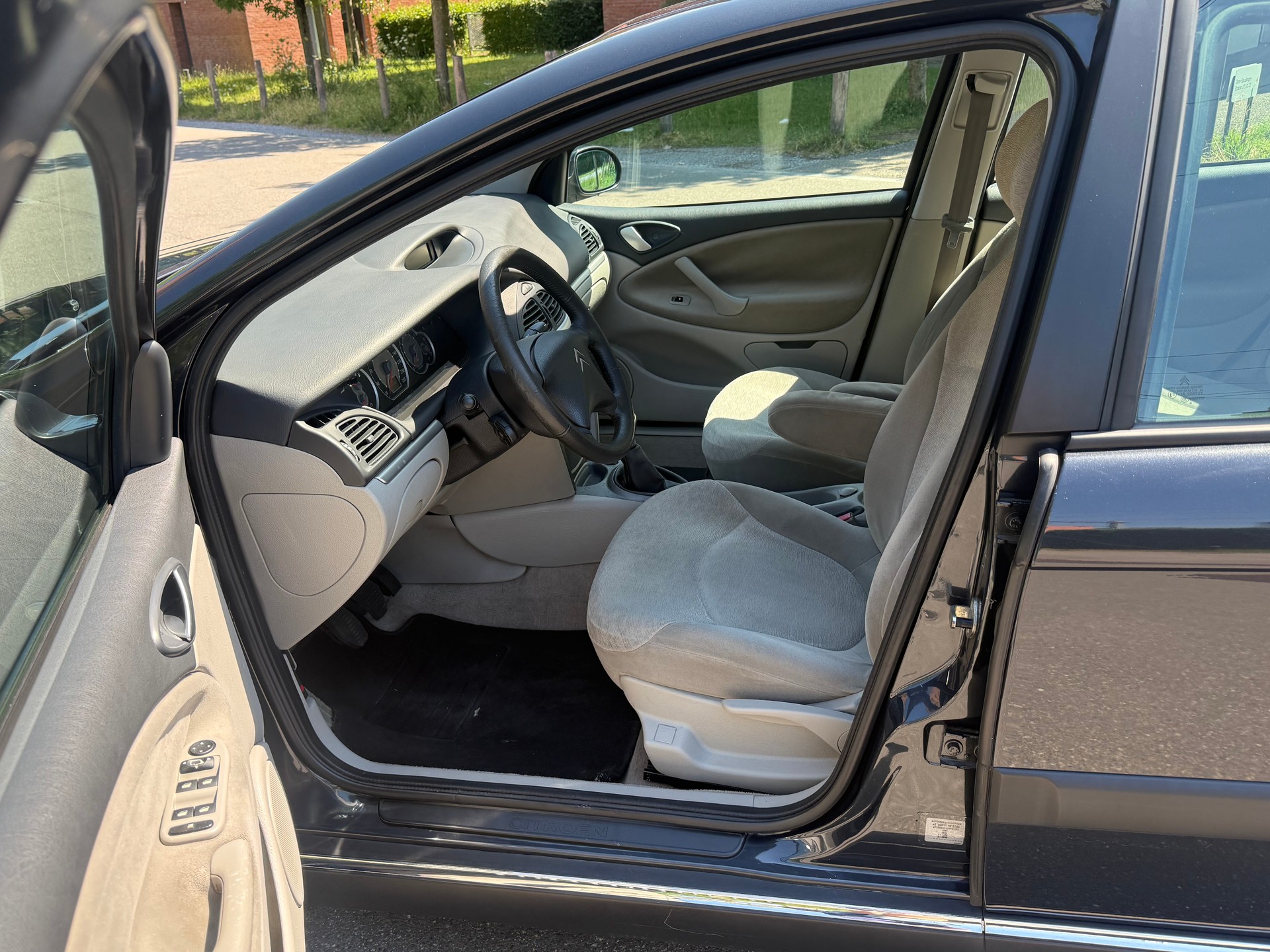 CITROEN C5 Berline 1.6 HDi SX-image-13