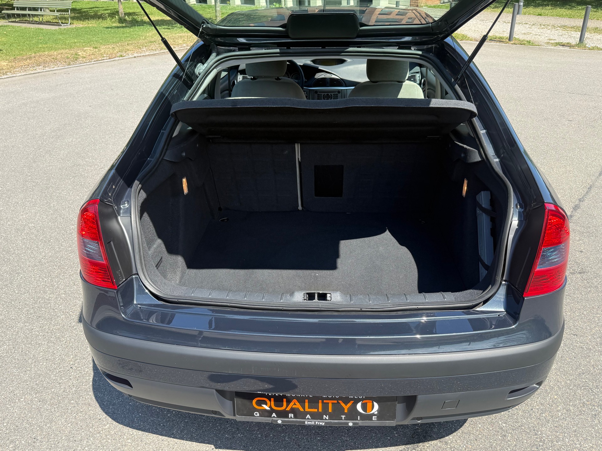 CITROEN C5 Berline 1.6 HDi SX-image-21