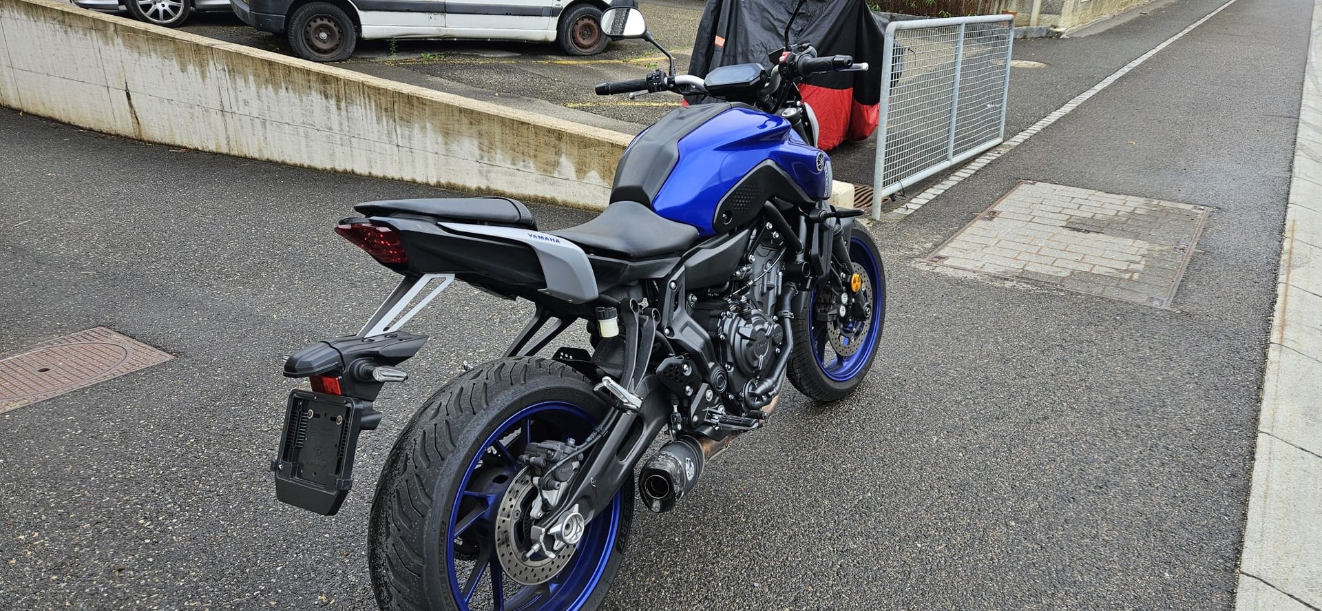 YAMAHA MT-07 ABS (35kW)-image-2