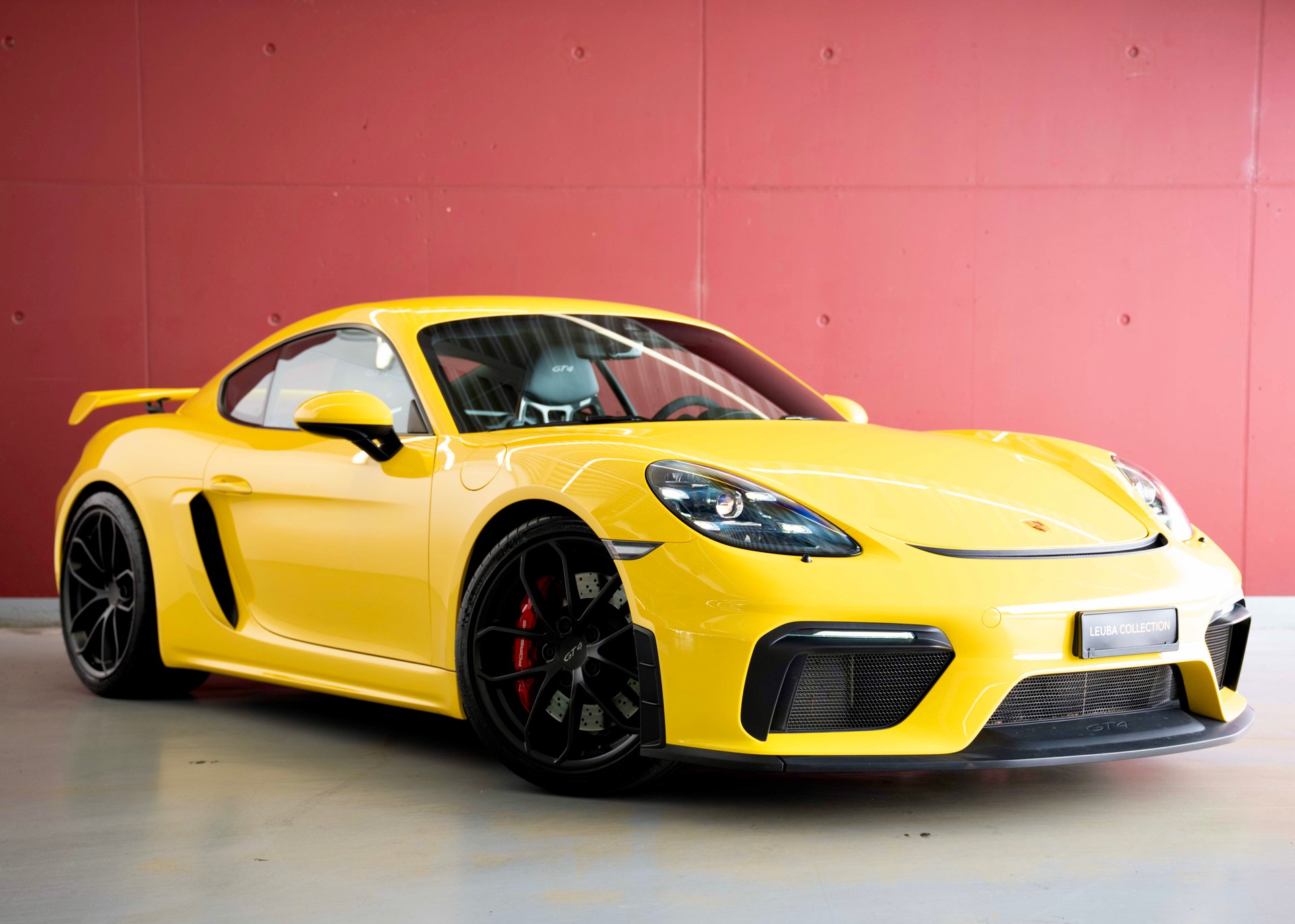 PORSCHE 718 Cayman GT4 (1st hand, Swiss car, fantastic condition, full Porsche history)