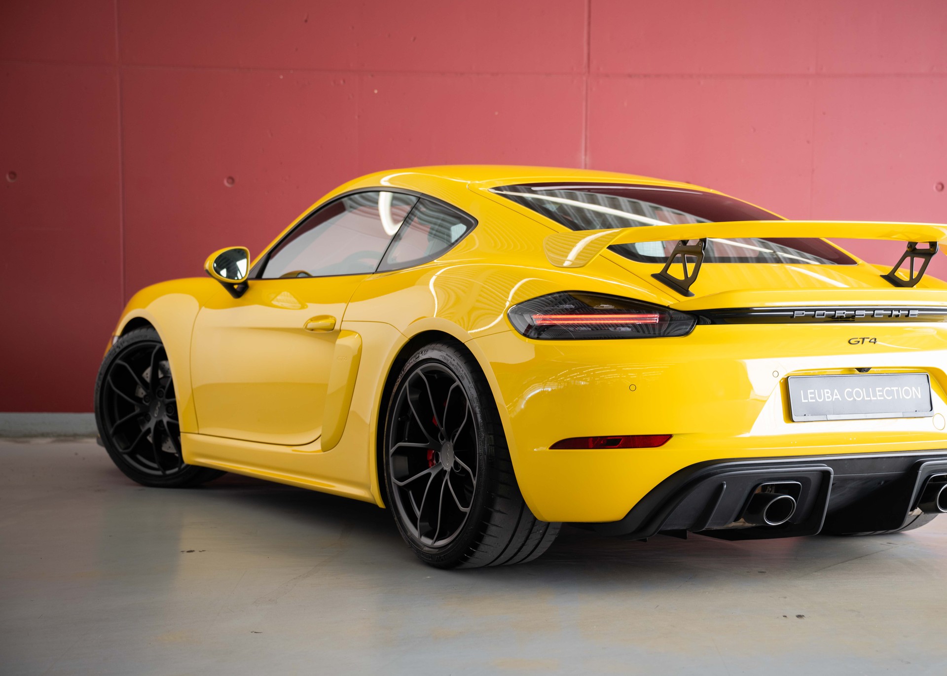 PORSCHE 718 Cayman GT4 (1st hand, Swiss car, fantastic condition, full Porsche history)-image-10