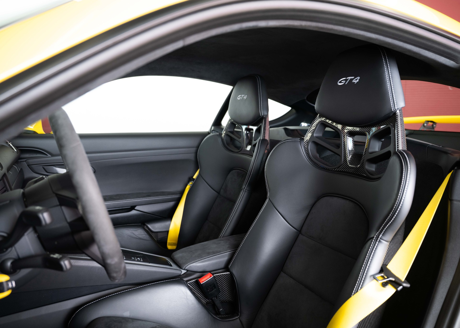 PORSCHE 718 Cayman GT4 (1st hand, Swiss car, fantastic condition, full Porsche history)-image-20