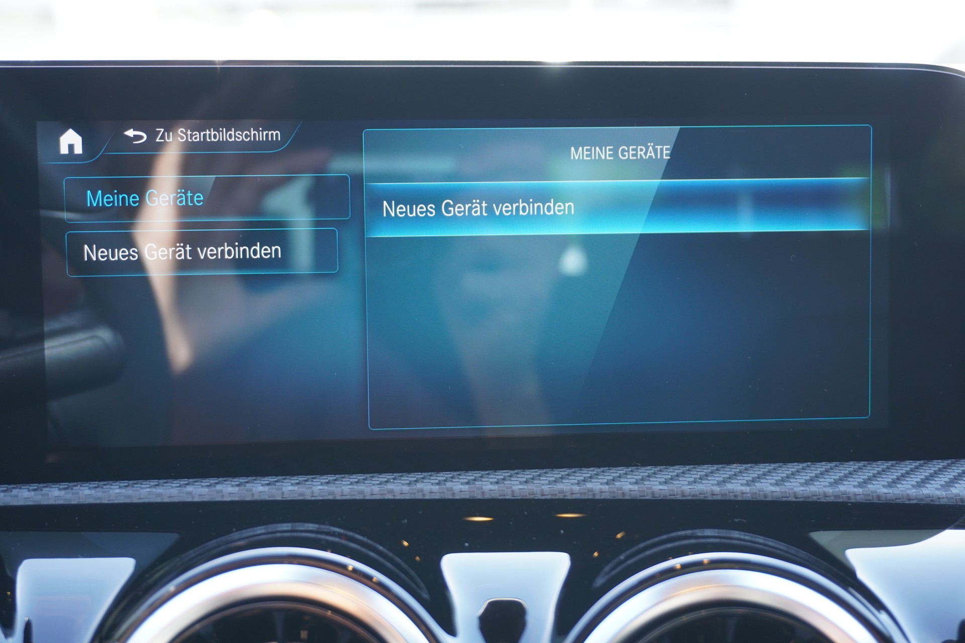 MERCEDES-BENZ A 200 7G-DCT-image-19