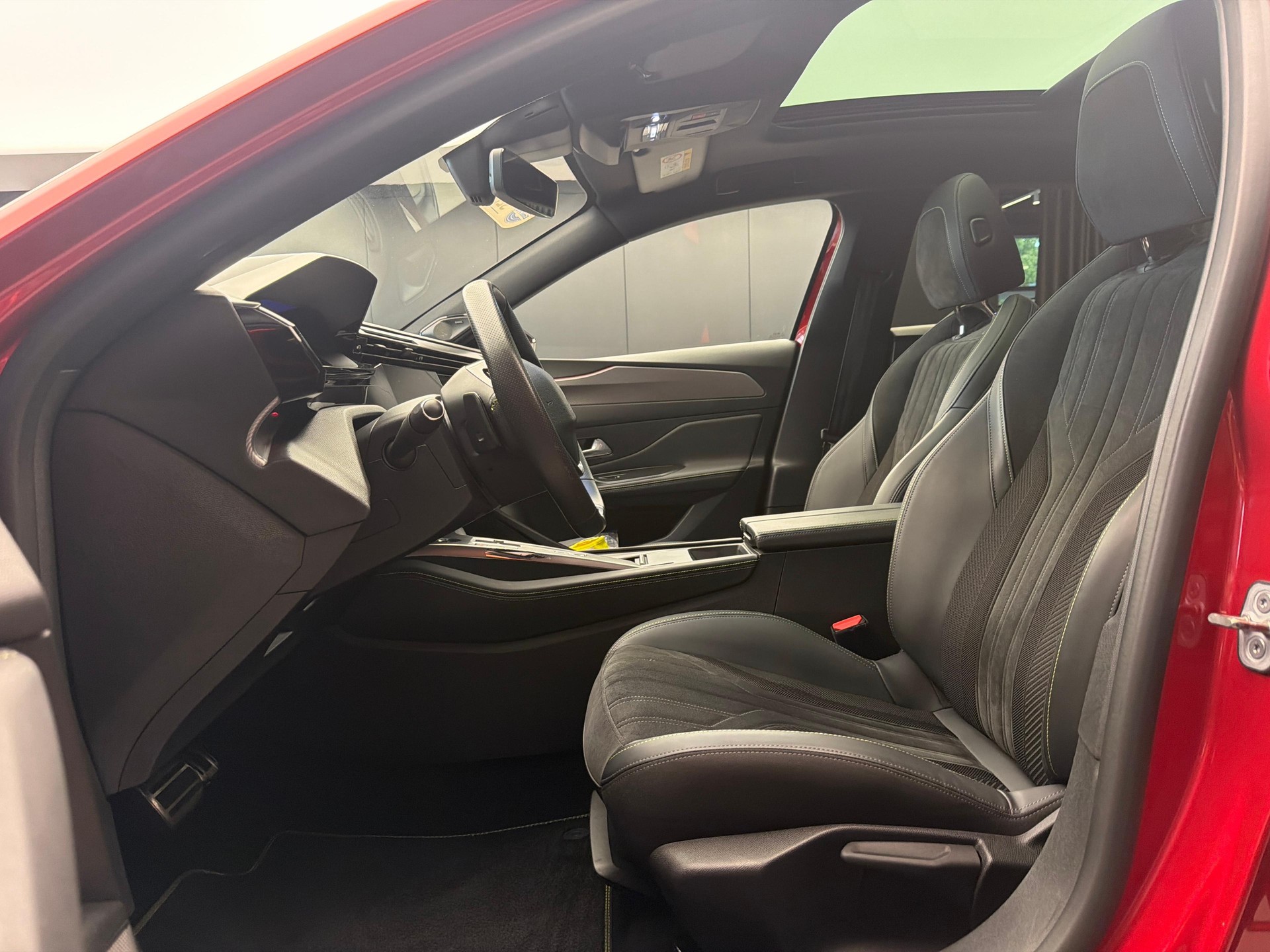 PEUGEOT 308 1.5 BlueHDi GT-image-9