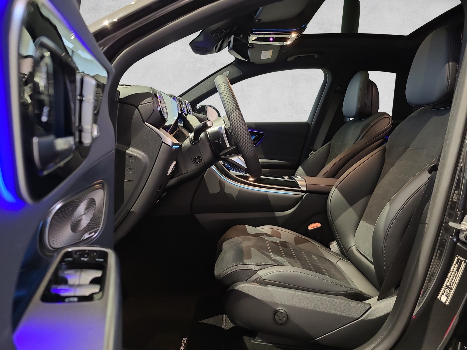MERCEDES-BENZ GLC 220 d 4M AMG Coupé C254-image-14